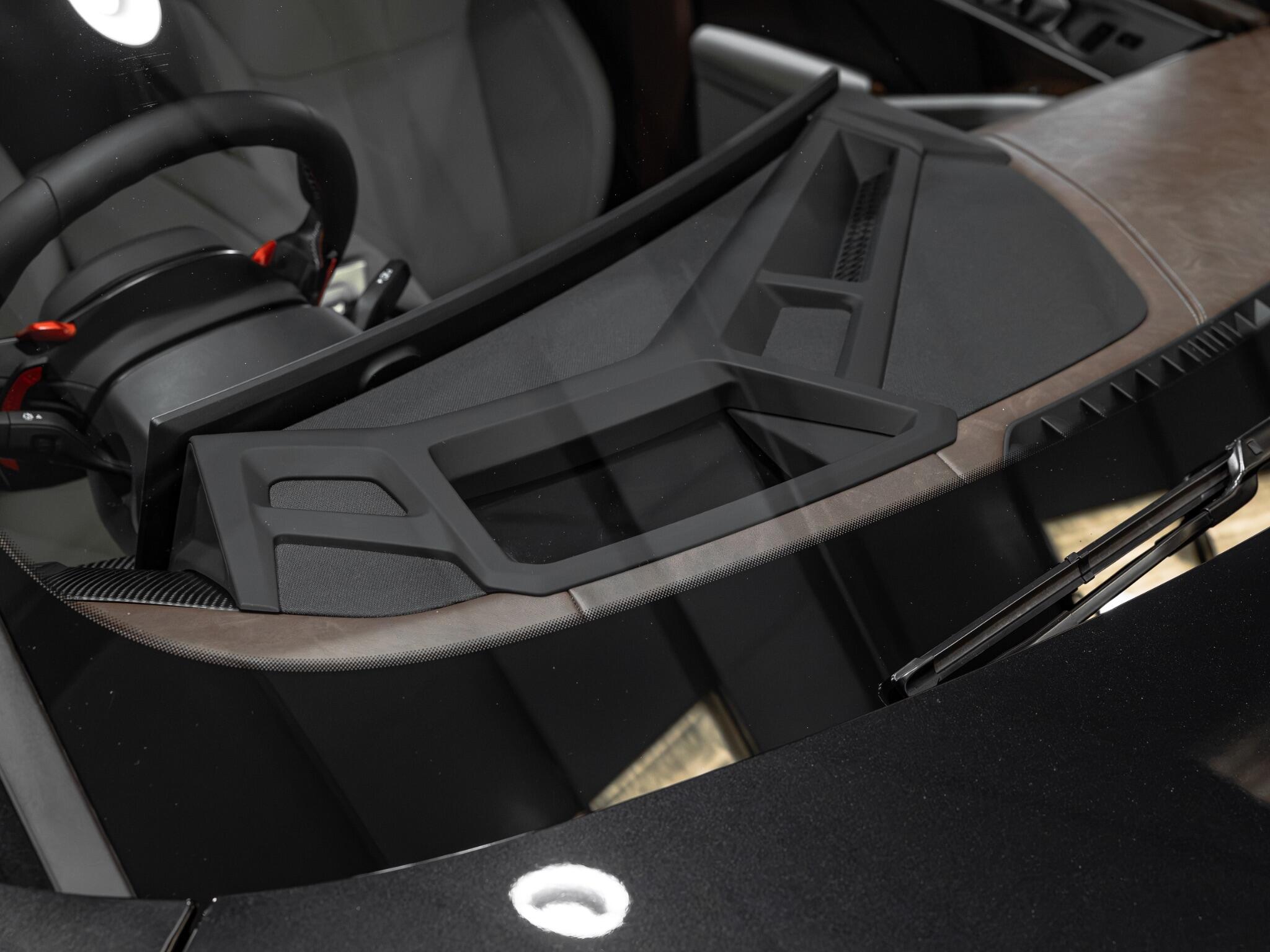 BMW XM view 31