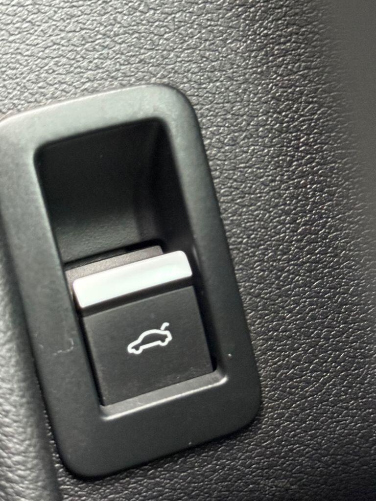 Audi A5 view 23
