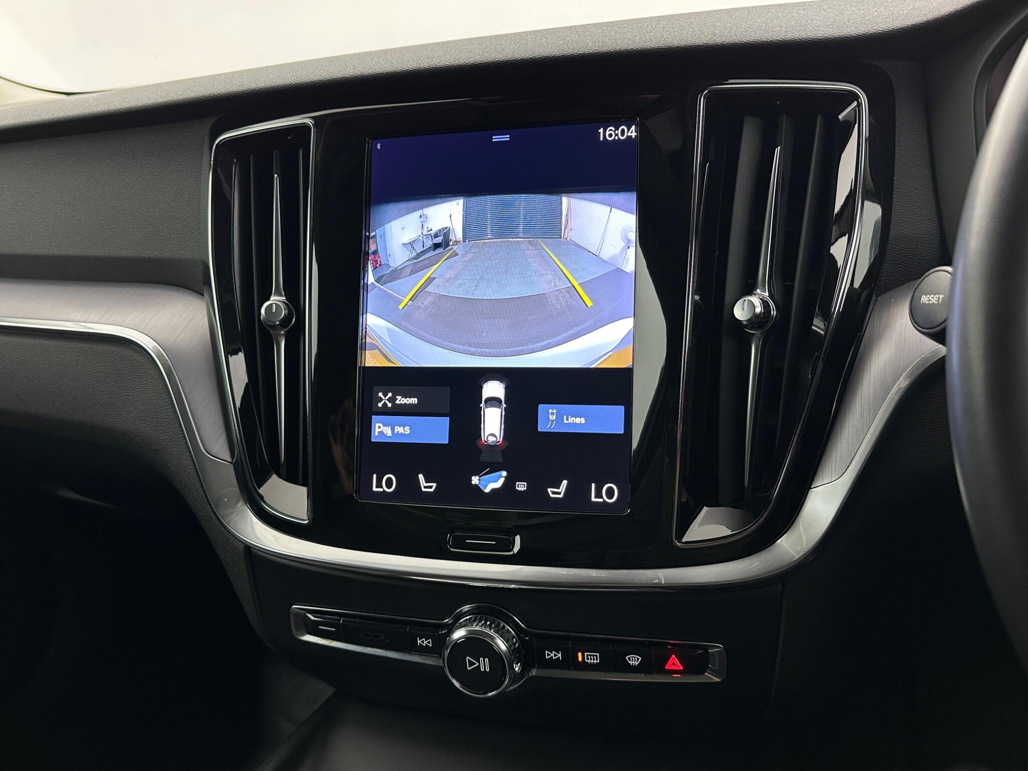 Volvo V60 view 23