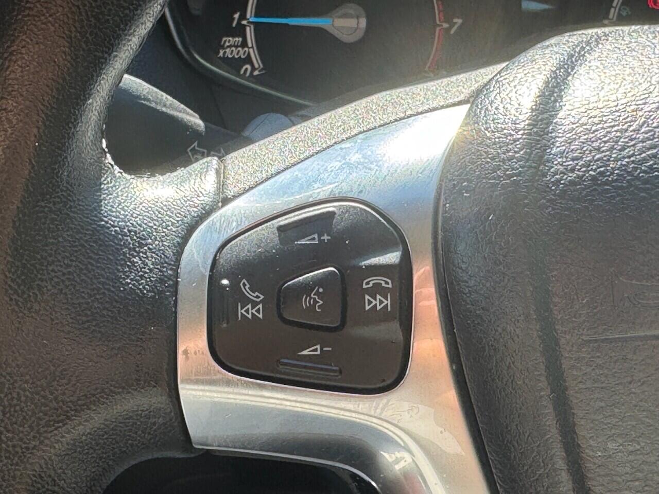 Ford B-Max view 19