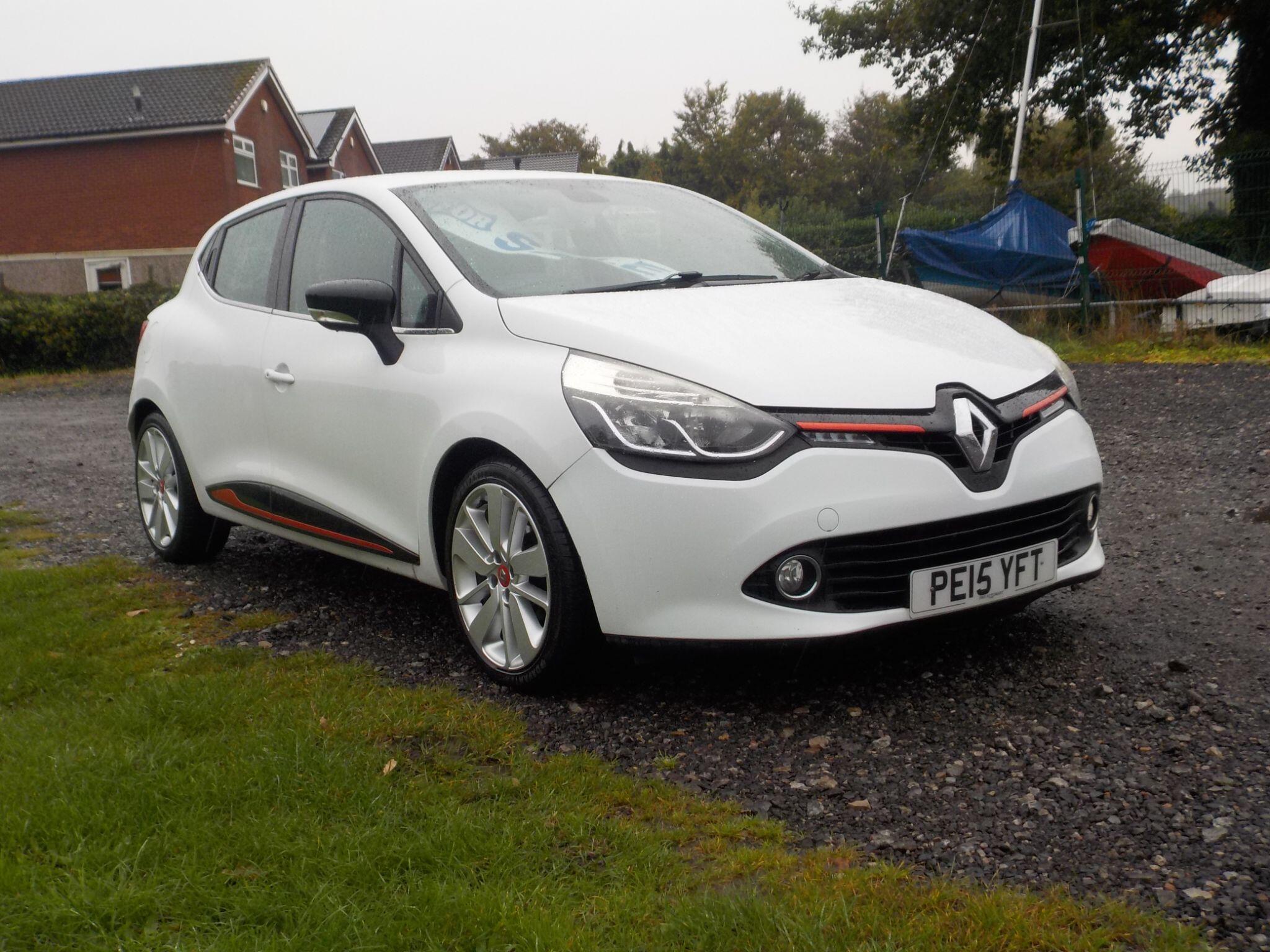 Renault Clio 1.5 dCi Dynamique S MediaNav Euro 5 (s/s) 5dr
