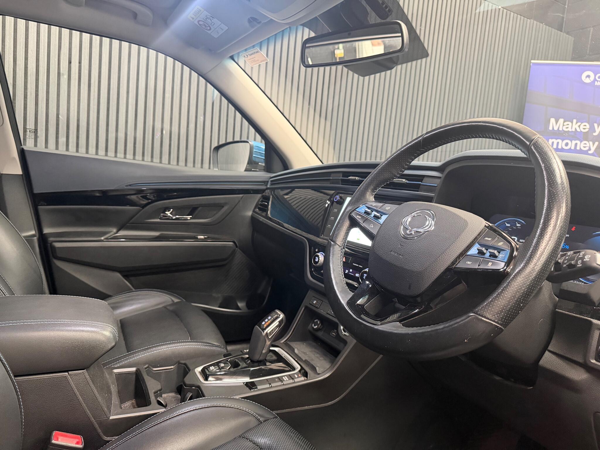 KGM Korando E-Motion view 10