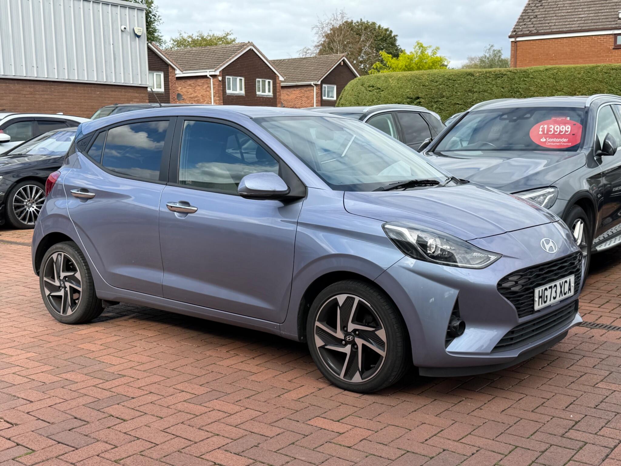 Hyundai i10 view 24