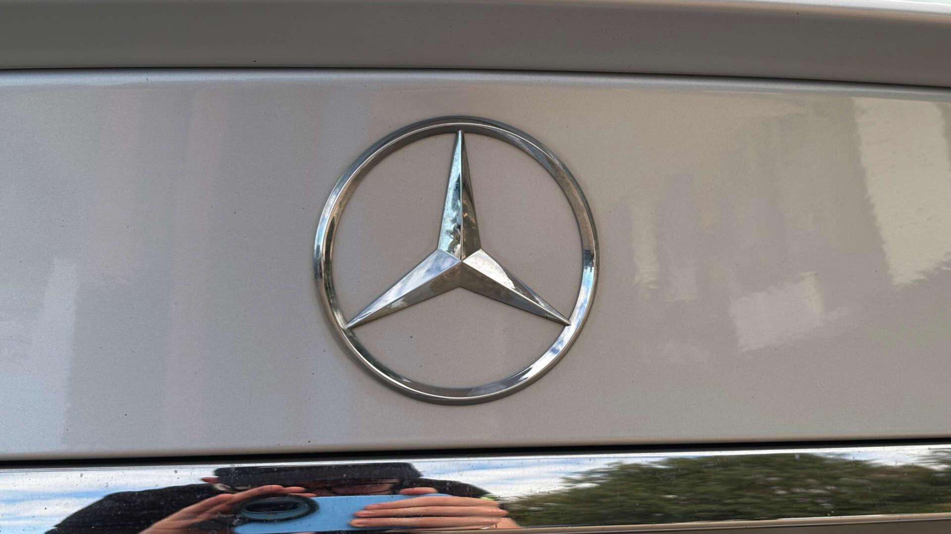 Mercedes-Benz C-Class view 42