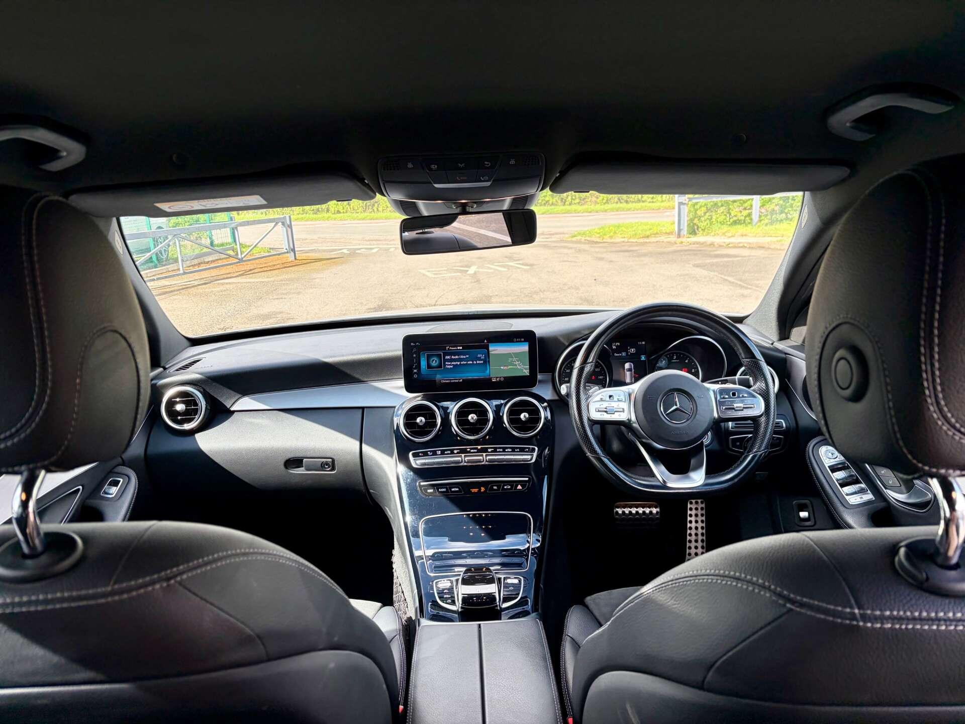 Mercedes-Benz C Class view 37