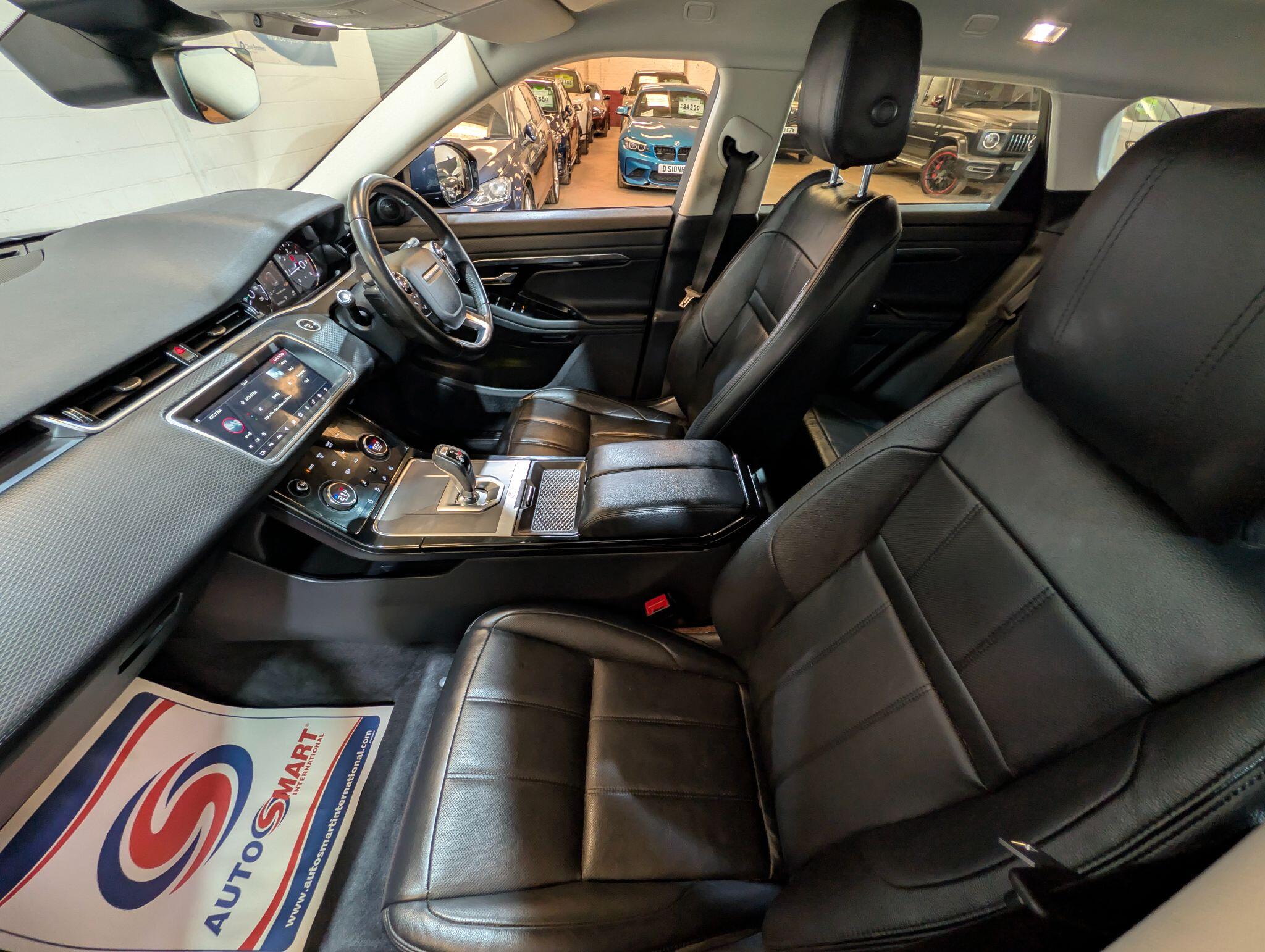 Land Rover Range Rover Evoque view 64