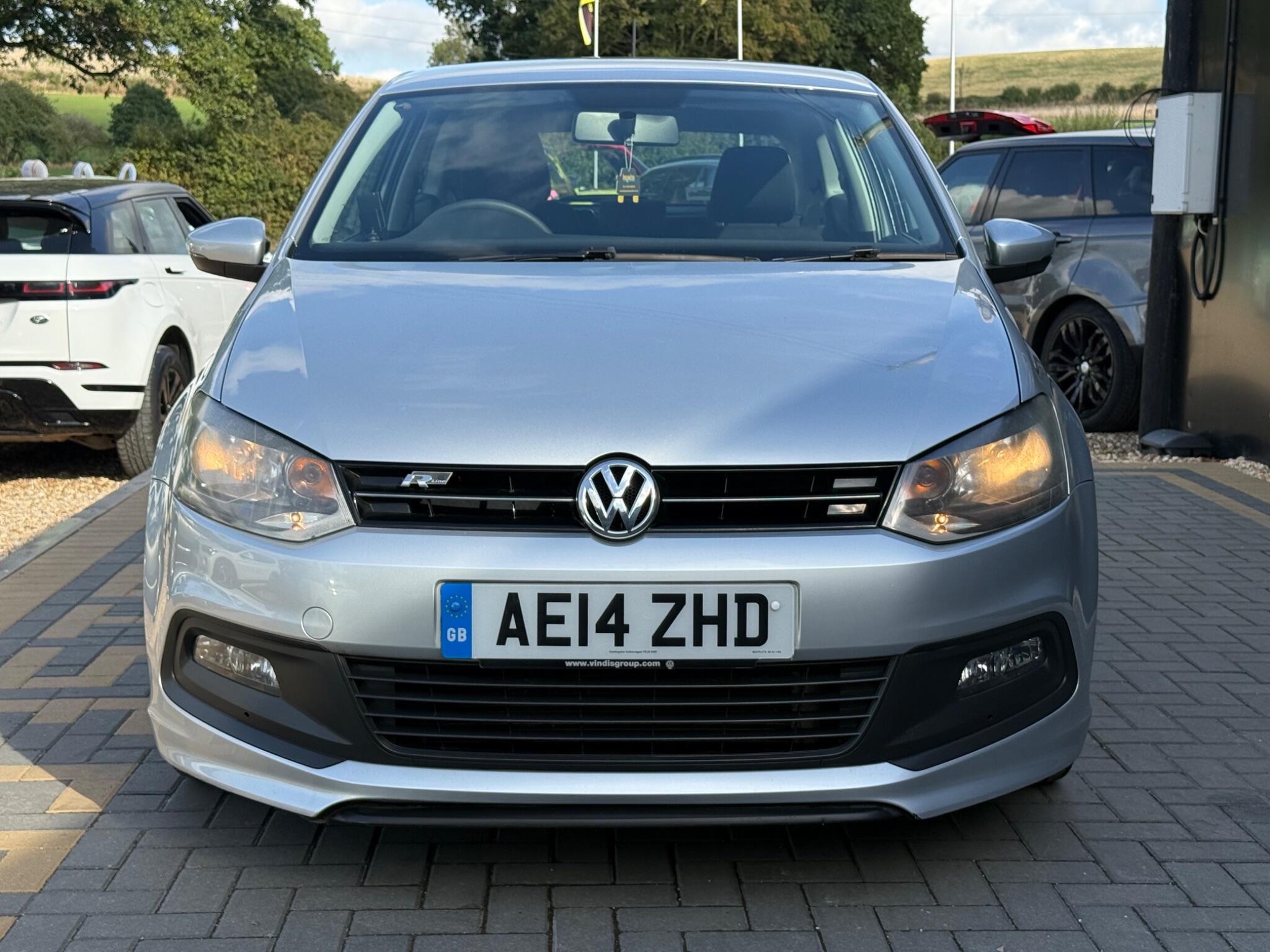 Volkswagen Polo view 10