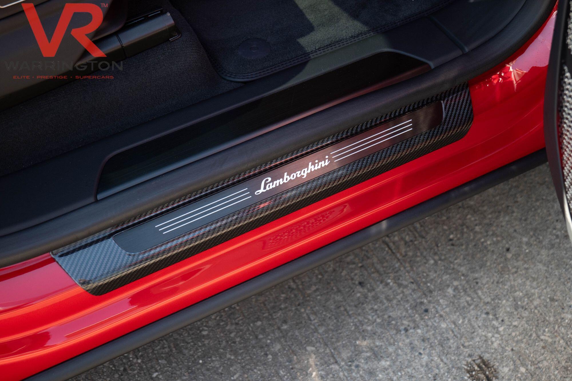 Lamborghini Urus view 24