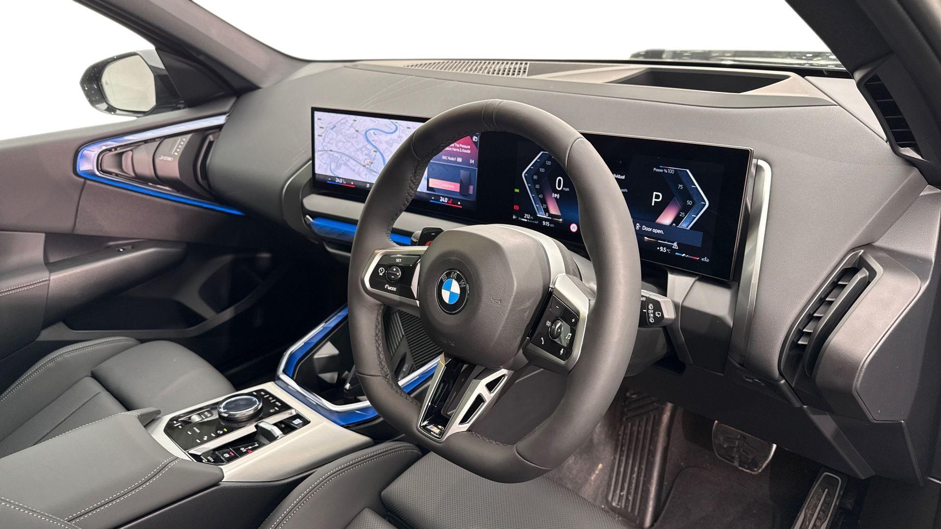 BMW X3 view 6