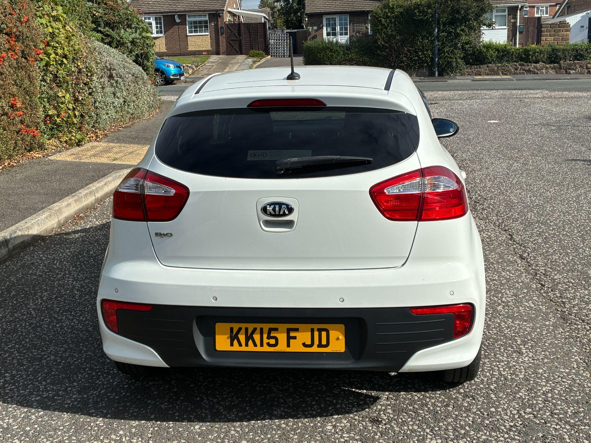 Kia Rio view 28
