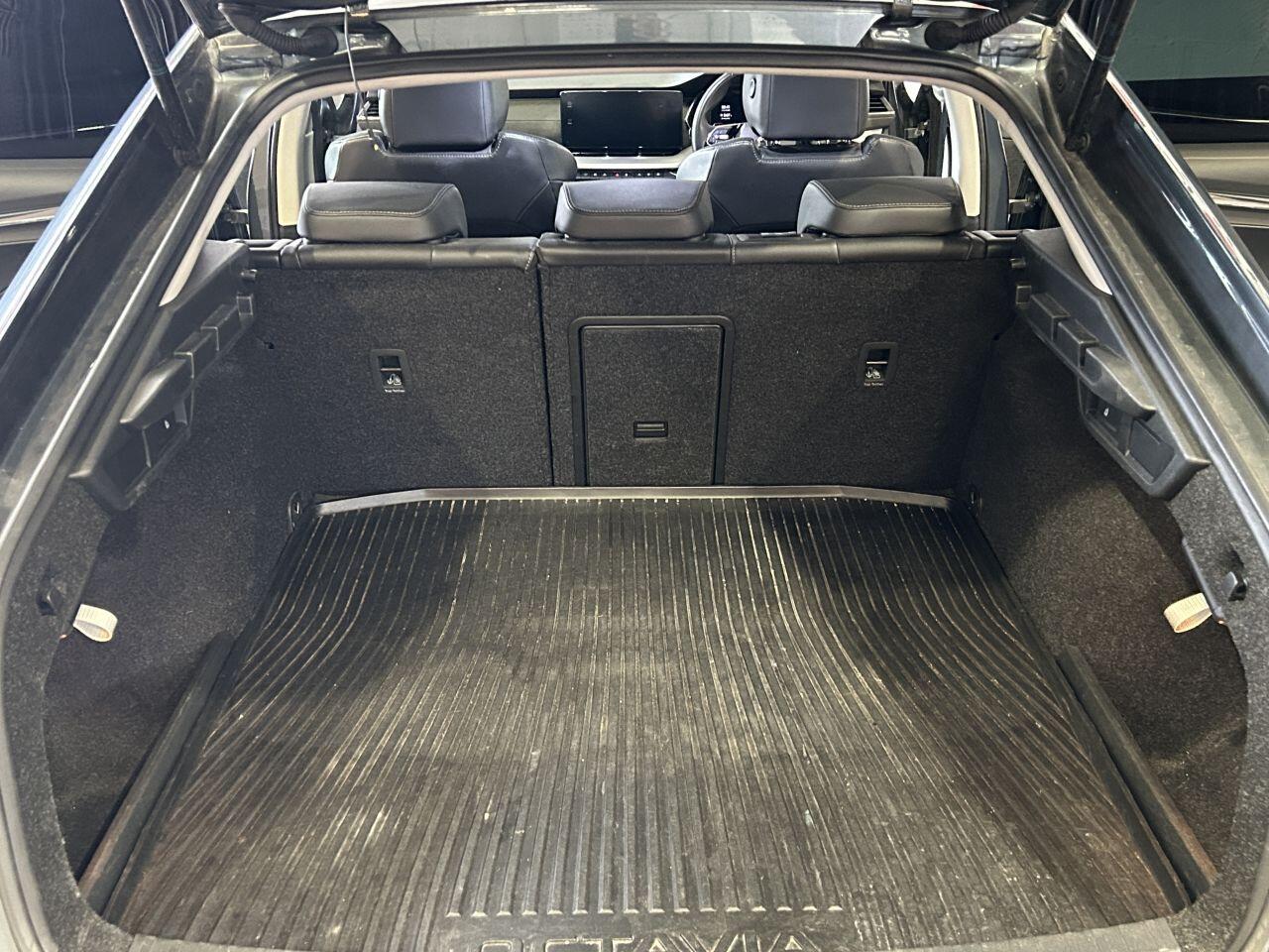 Skoda Octavia view 17