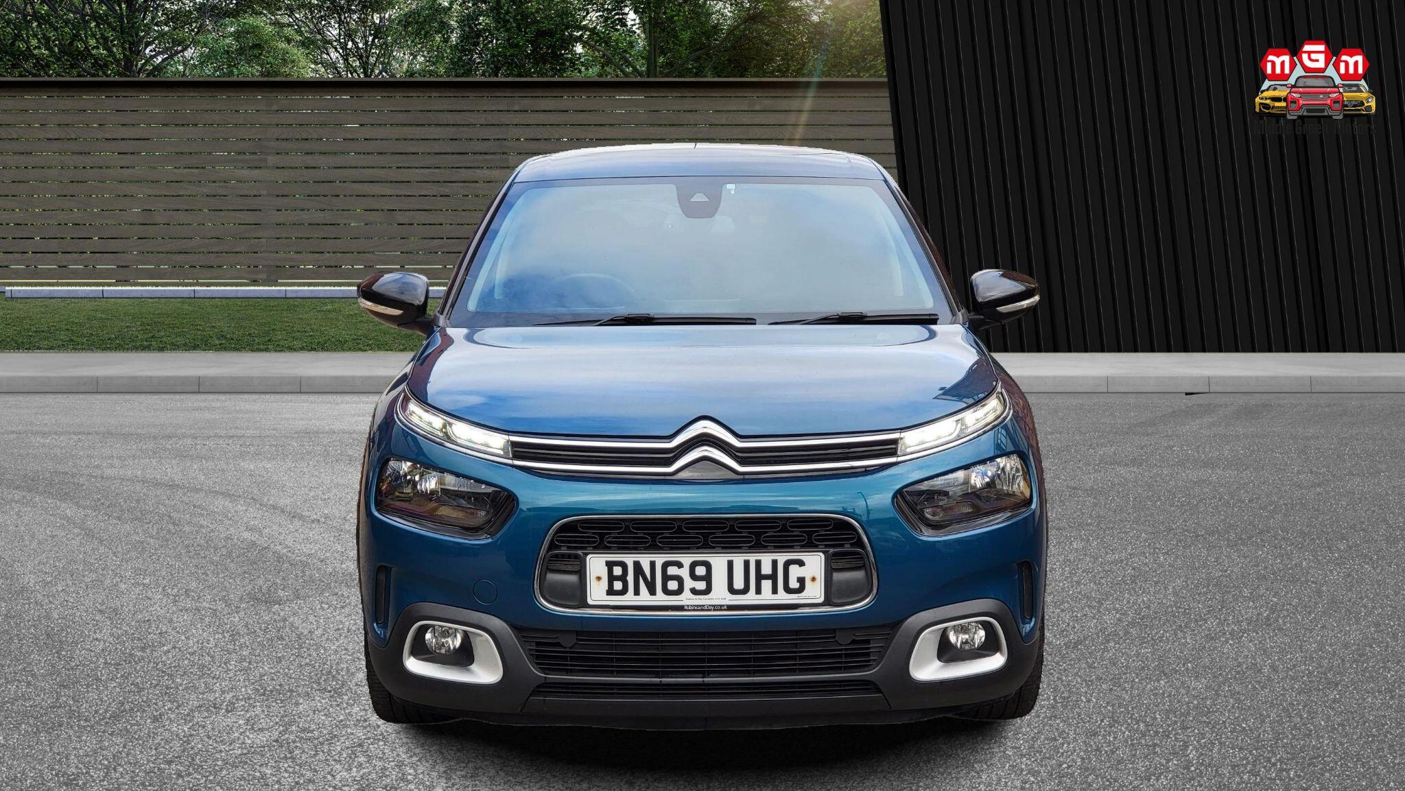 Citroen C4 Cactus view 4