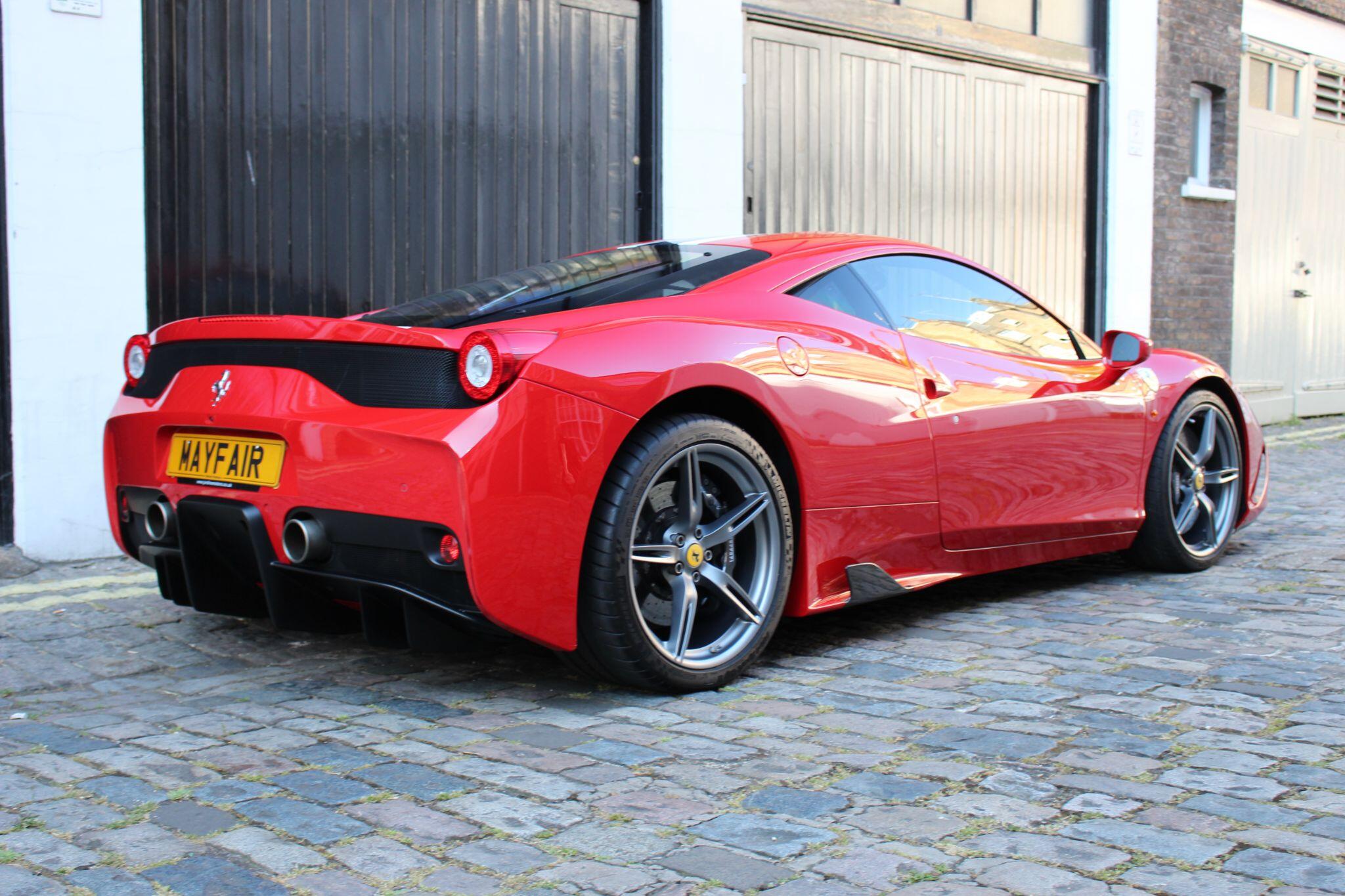Ferrari 458 view 21