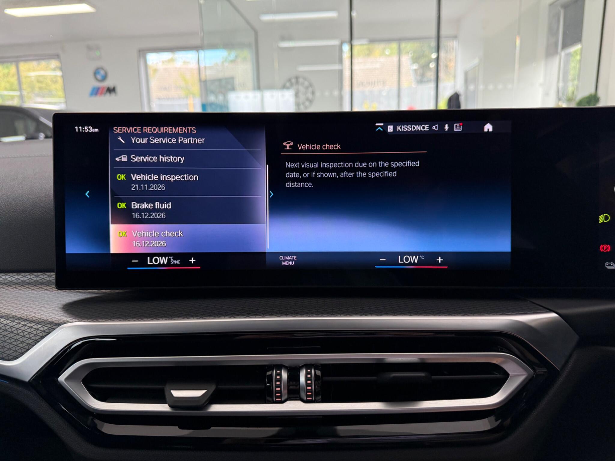 BMW I4 view 10