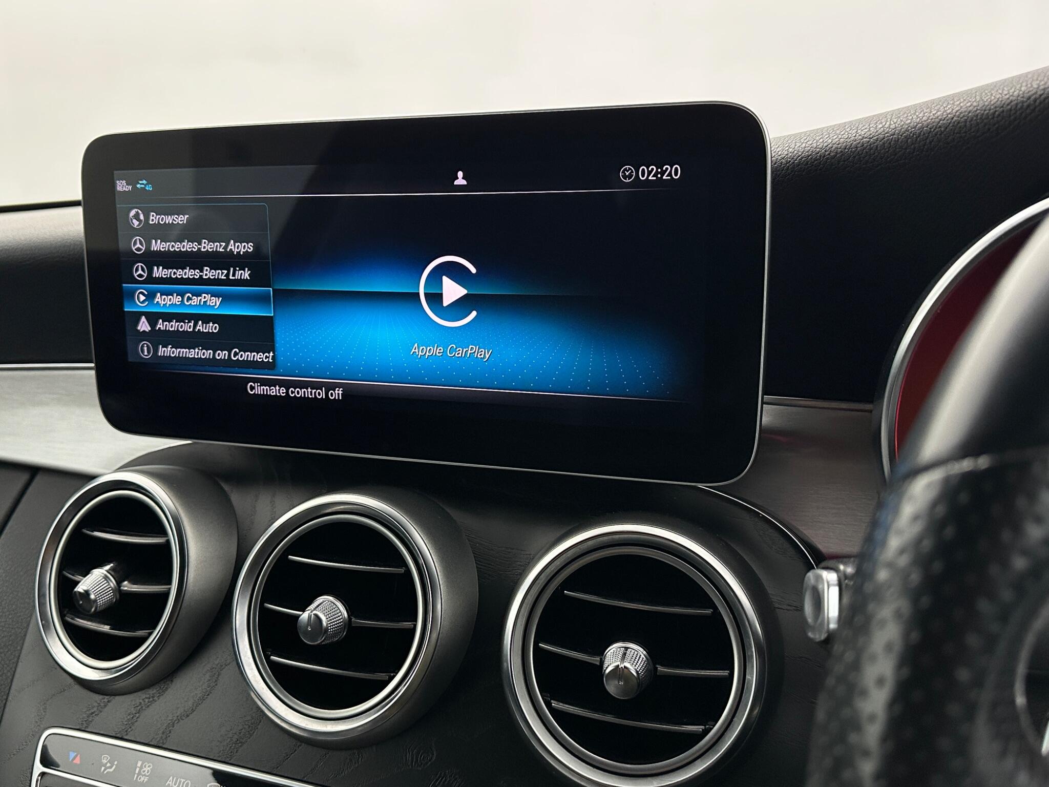 Mercedes-Benz C-Class view 26
