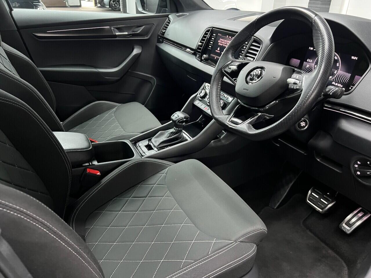 Skoda Karoq view 38