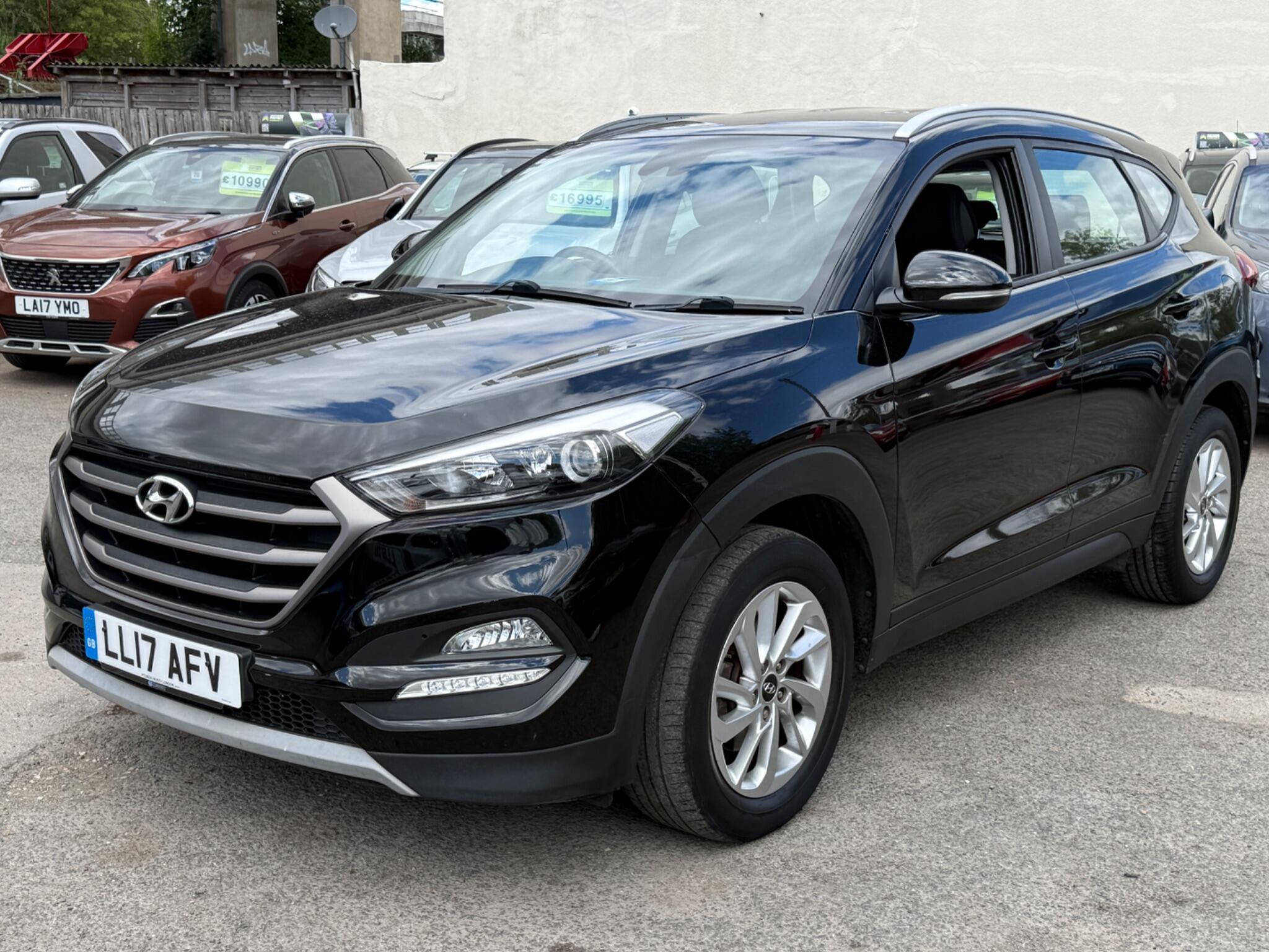 Hyundai TUCSON - Image 8