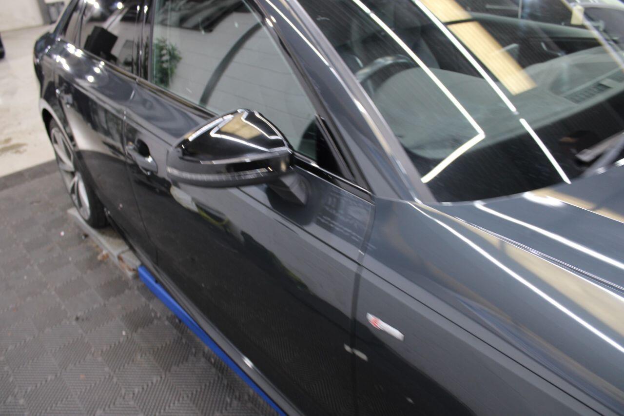 Audi A4 view 41