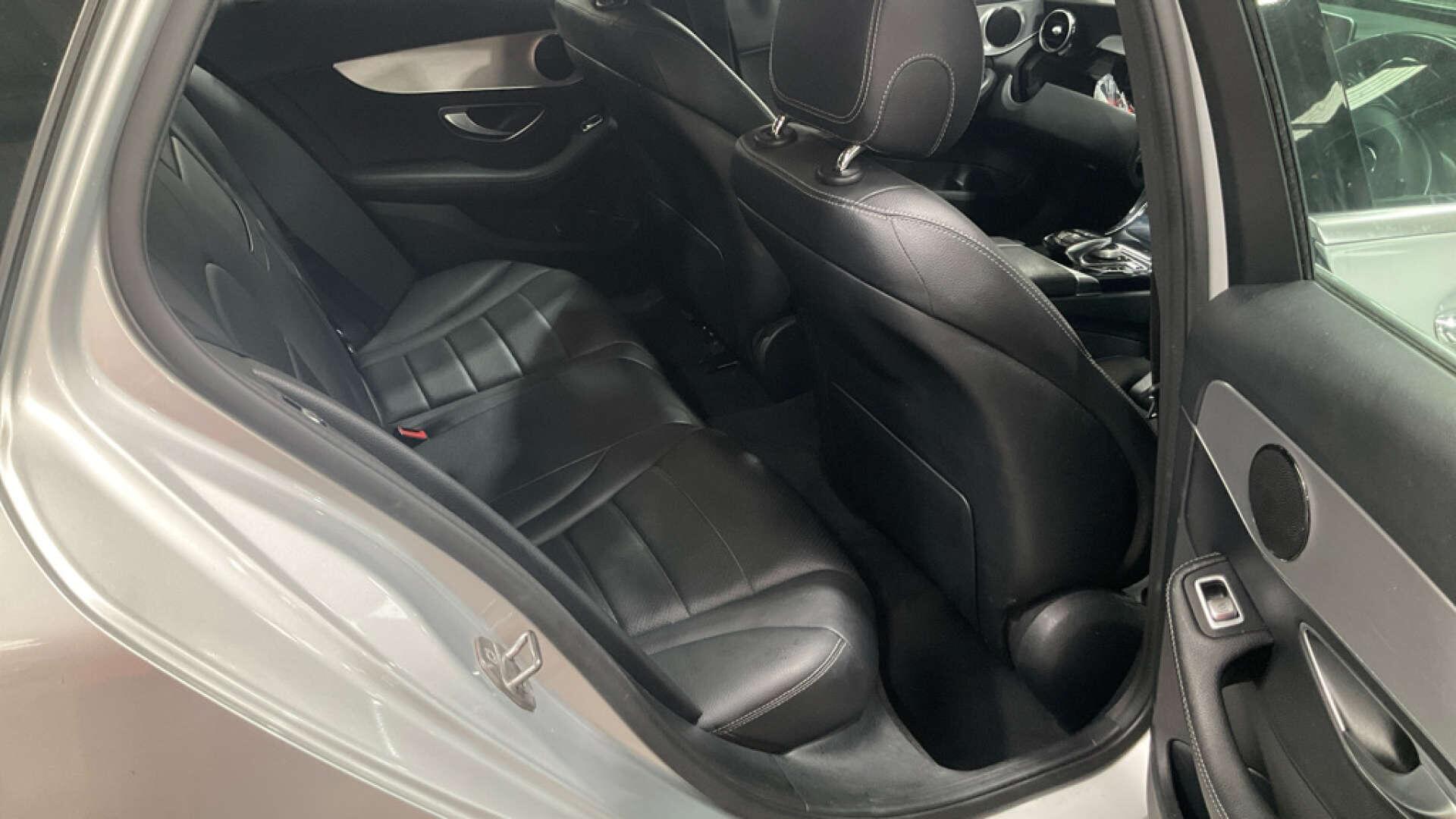 Mercedes-Benz C Class view 10