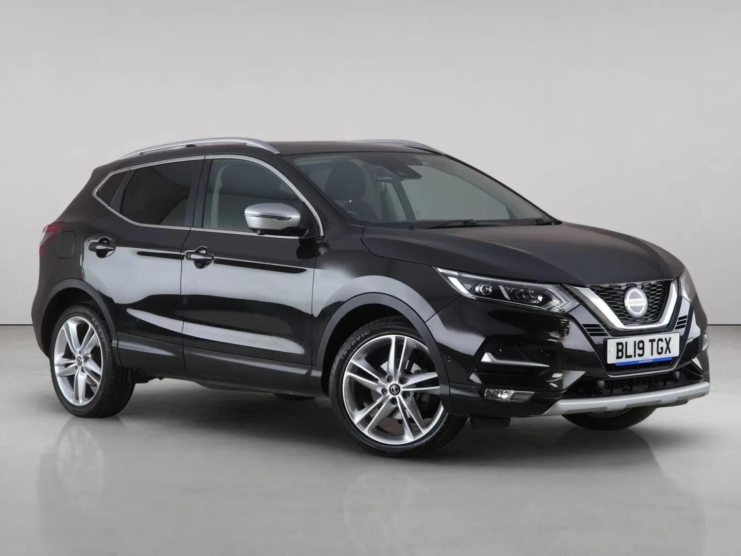 2019 Nissan Qashqai in Black for sale