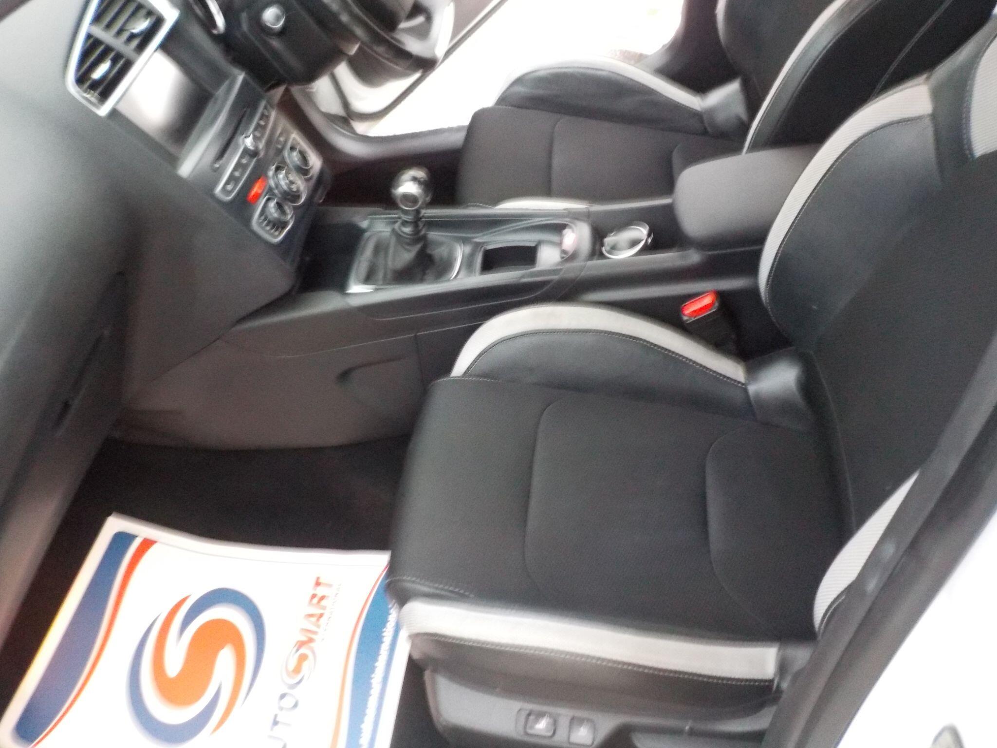 DS AUTOMOBILES DS 4 1.6 BlueHDi DStyle Nav Euro 6 (s/s) 5dr