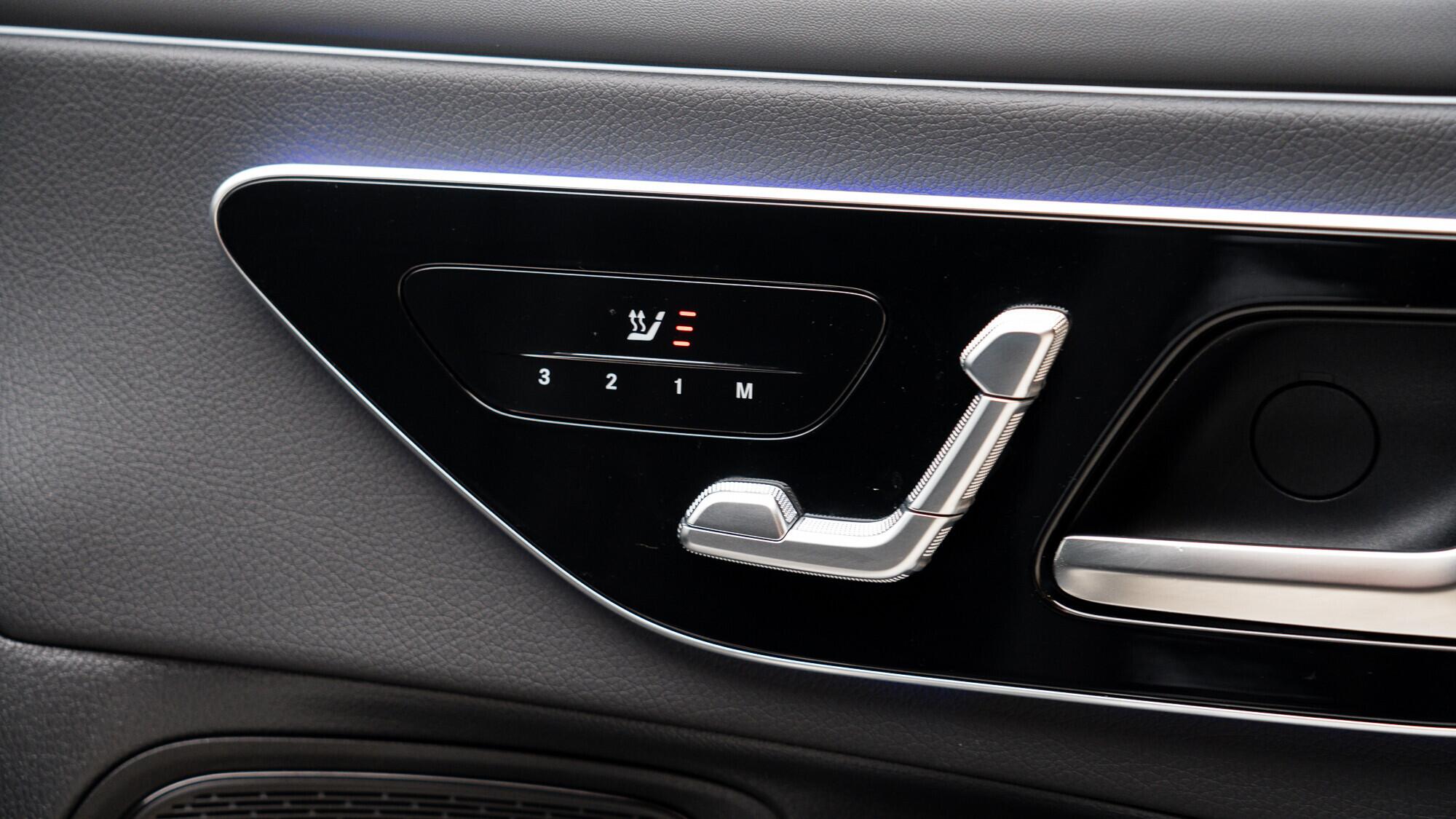 Mercedes-Benz Cle view 40