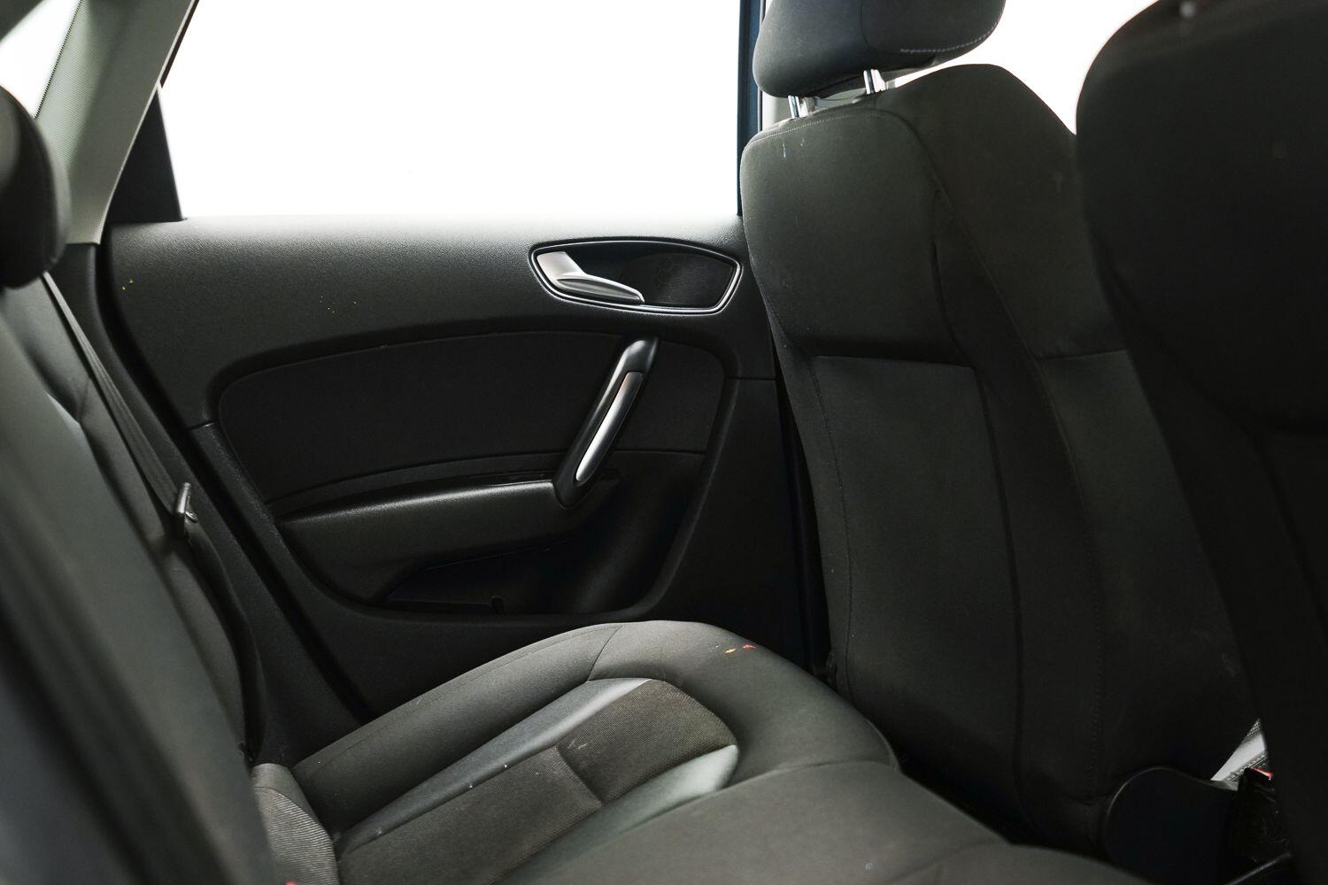 Audi A1 view 10