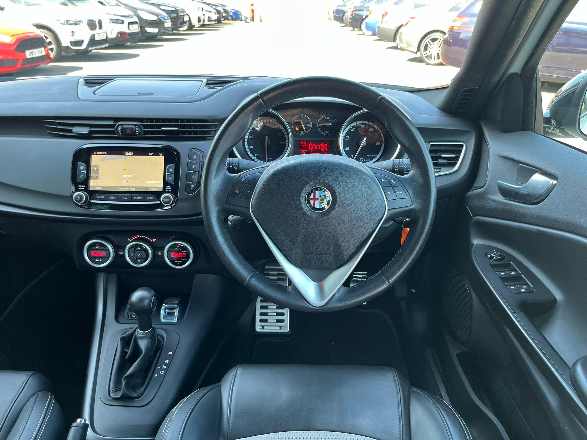 Alfa Romeo Giulietta view 15