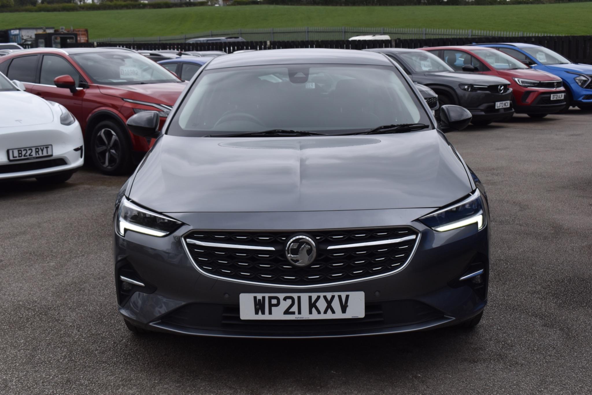 Insignia - 2.0 Turbo D SRi Nav Grand Sport Euro 6 (s/s) 5dr - Image 16