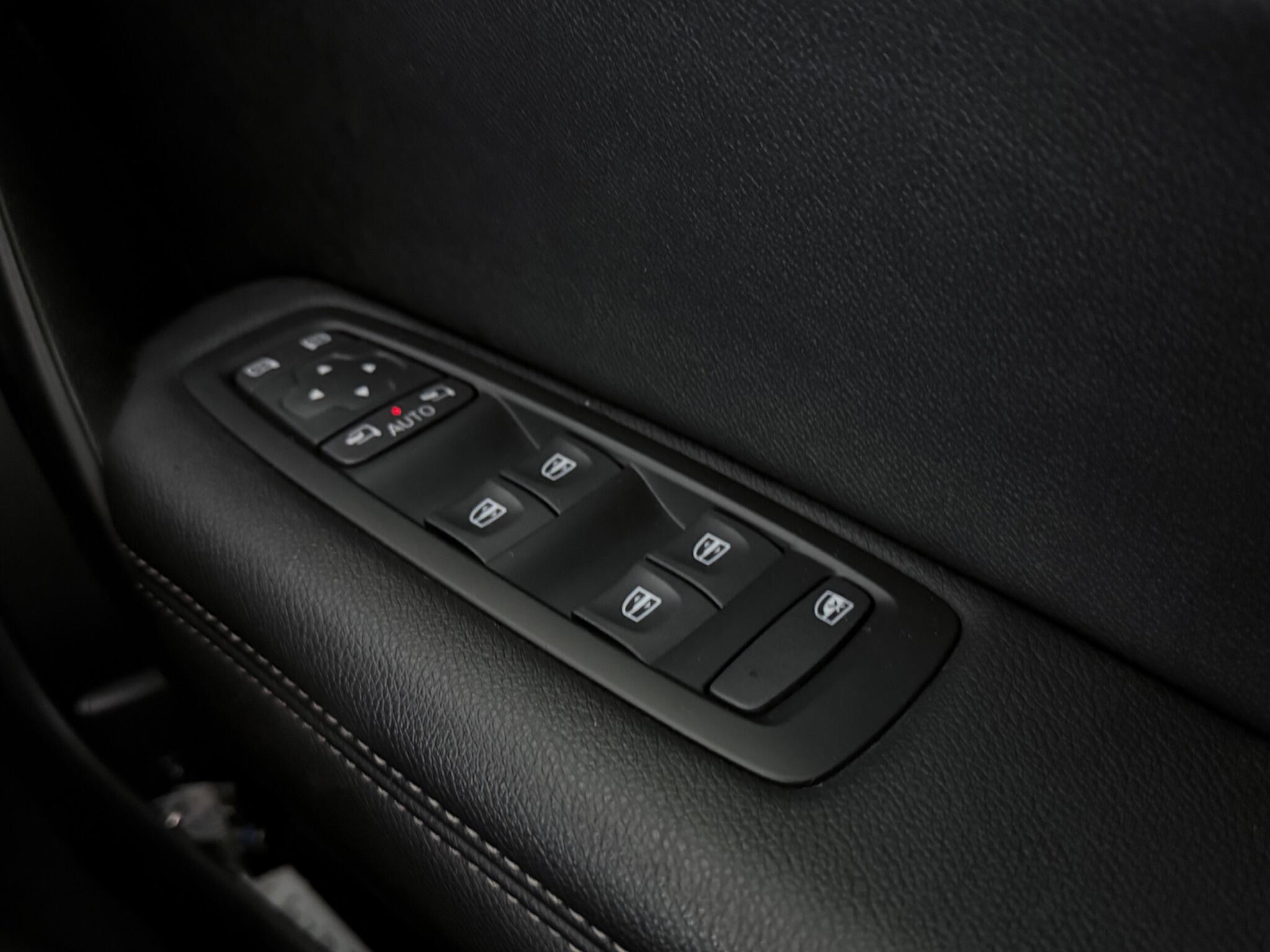 Renault Megane view 17