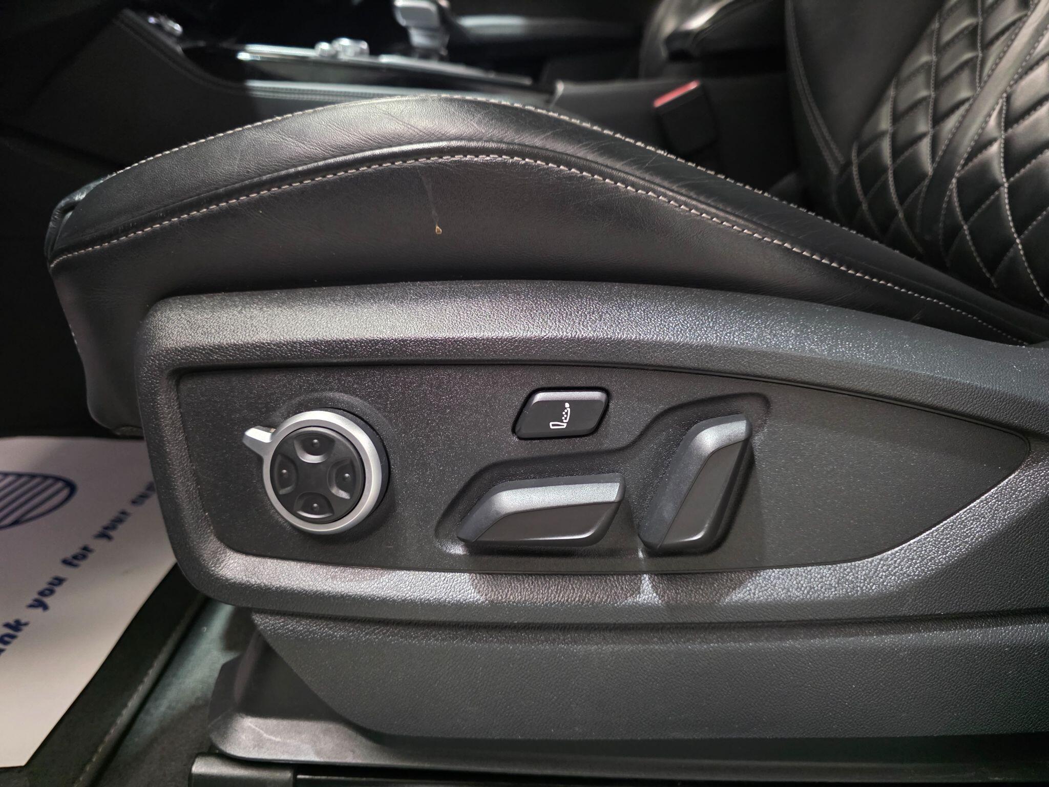 Audi Q5 view 36