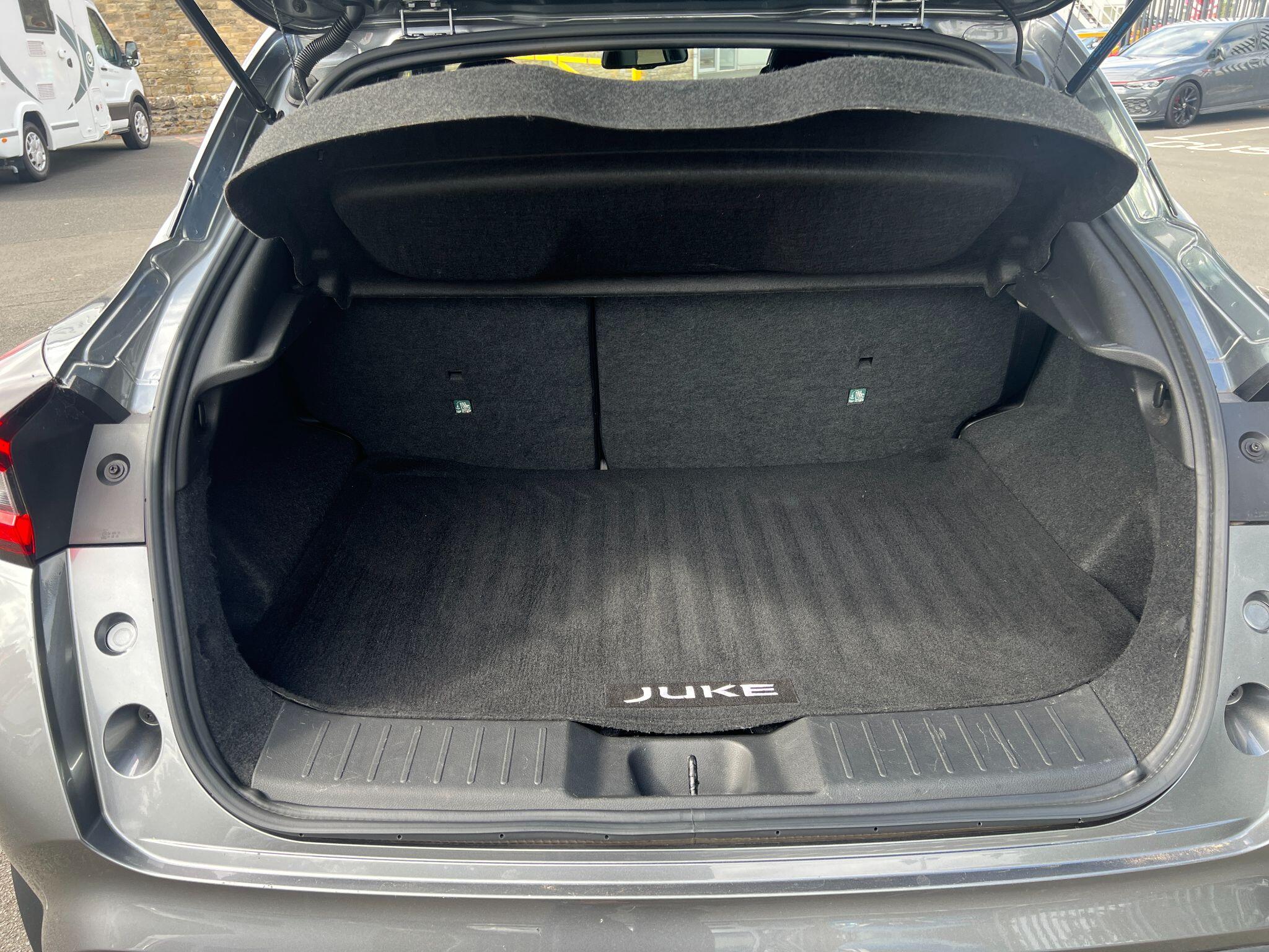 Nissan Juke view 28