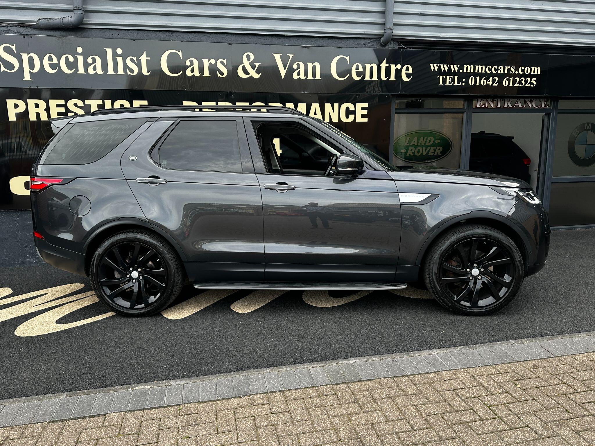 Land Rover Discovery view 7