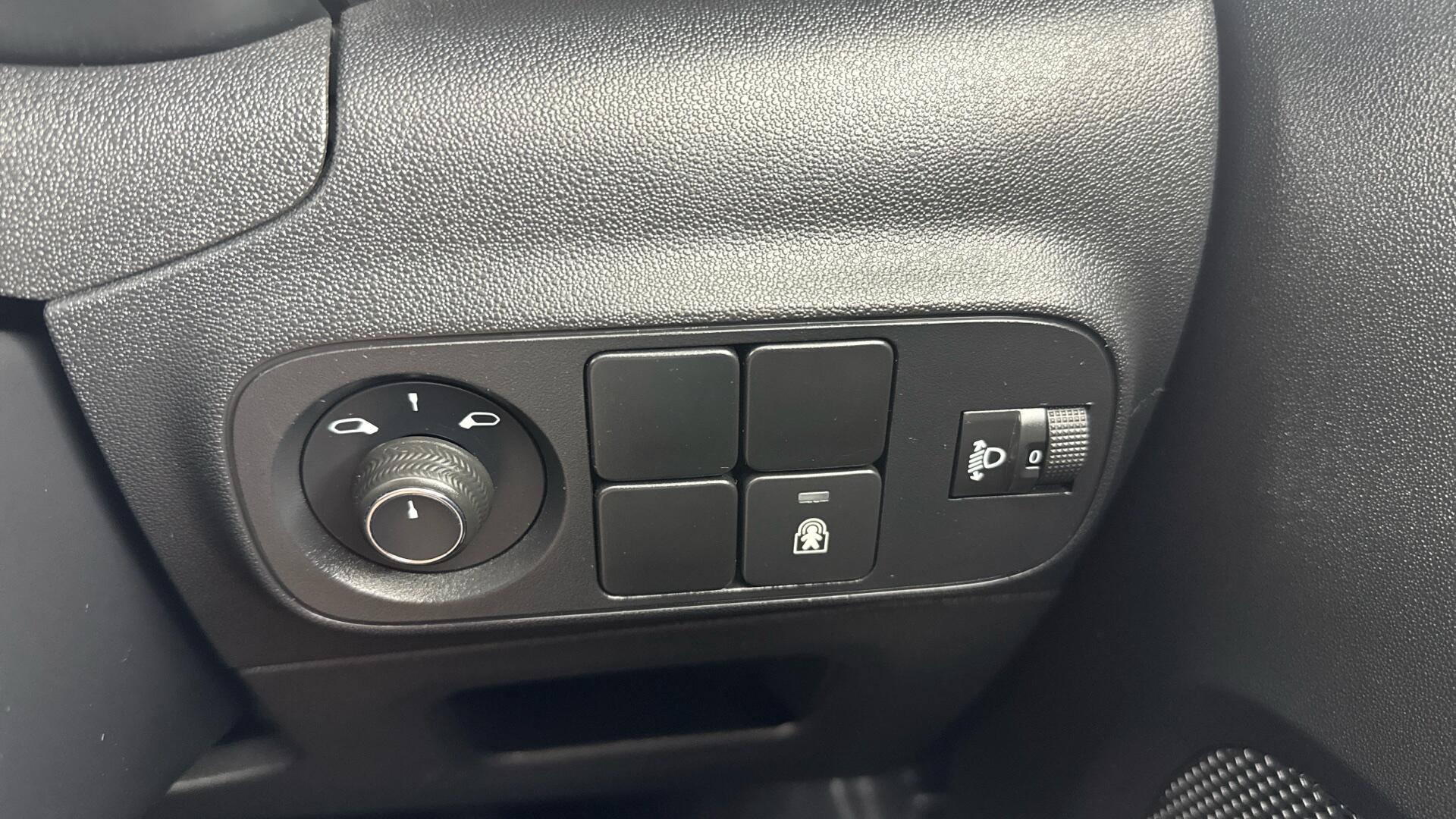 Citroen C3 view 40