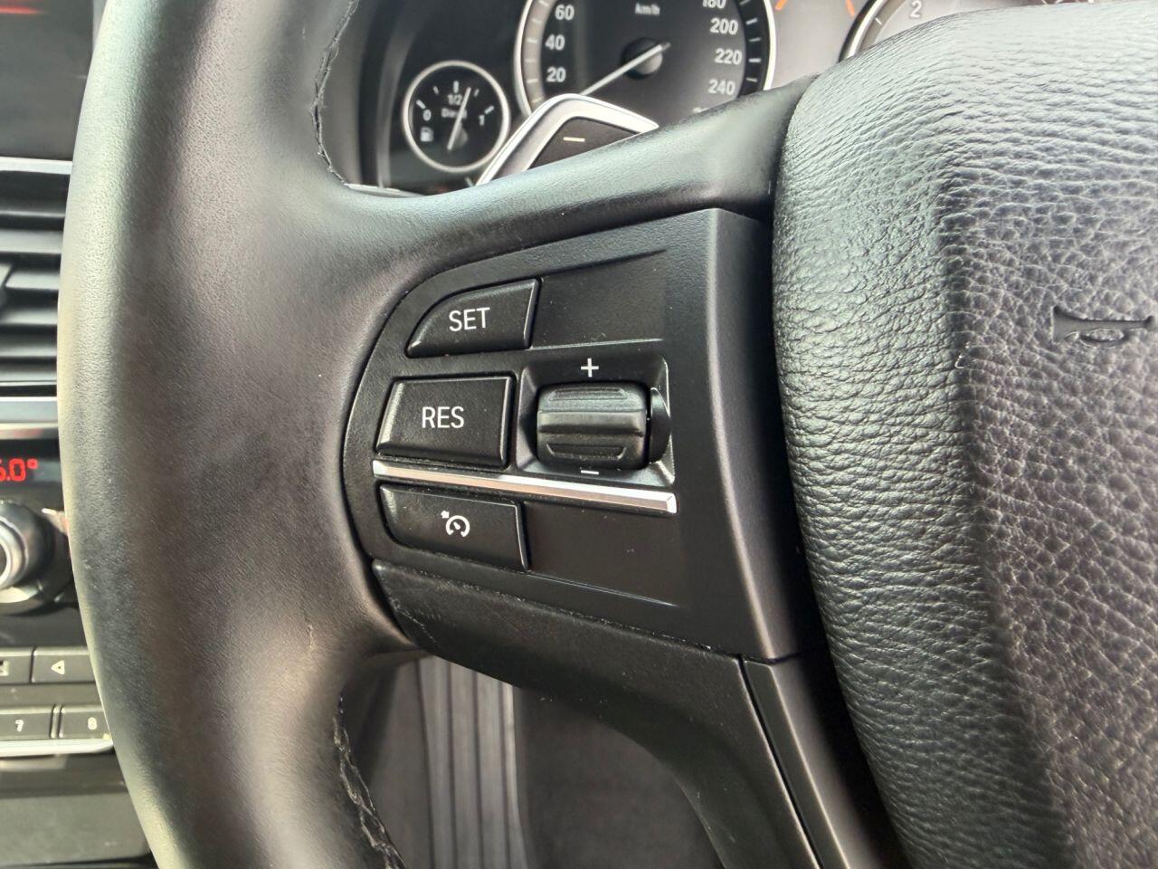 BMW X3 view 33