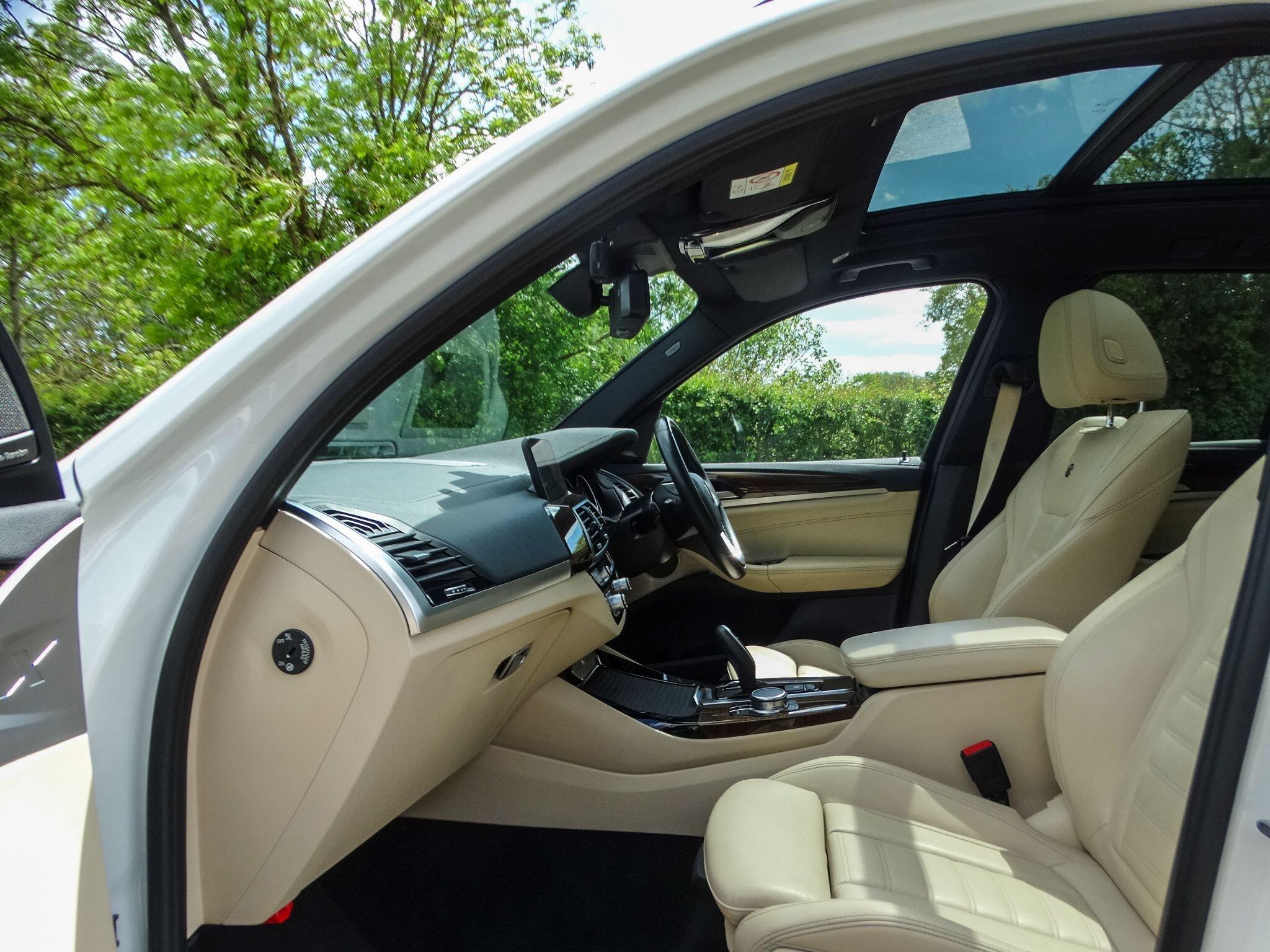 BMW Alpina XD3 view 3