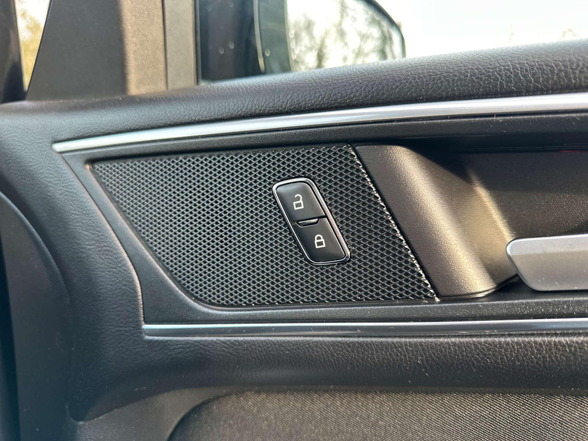 Ford S-Max view 31