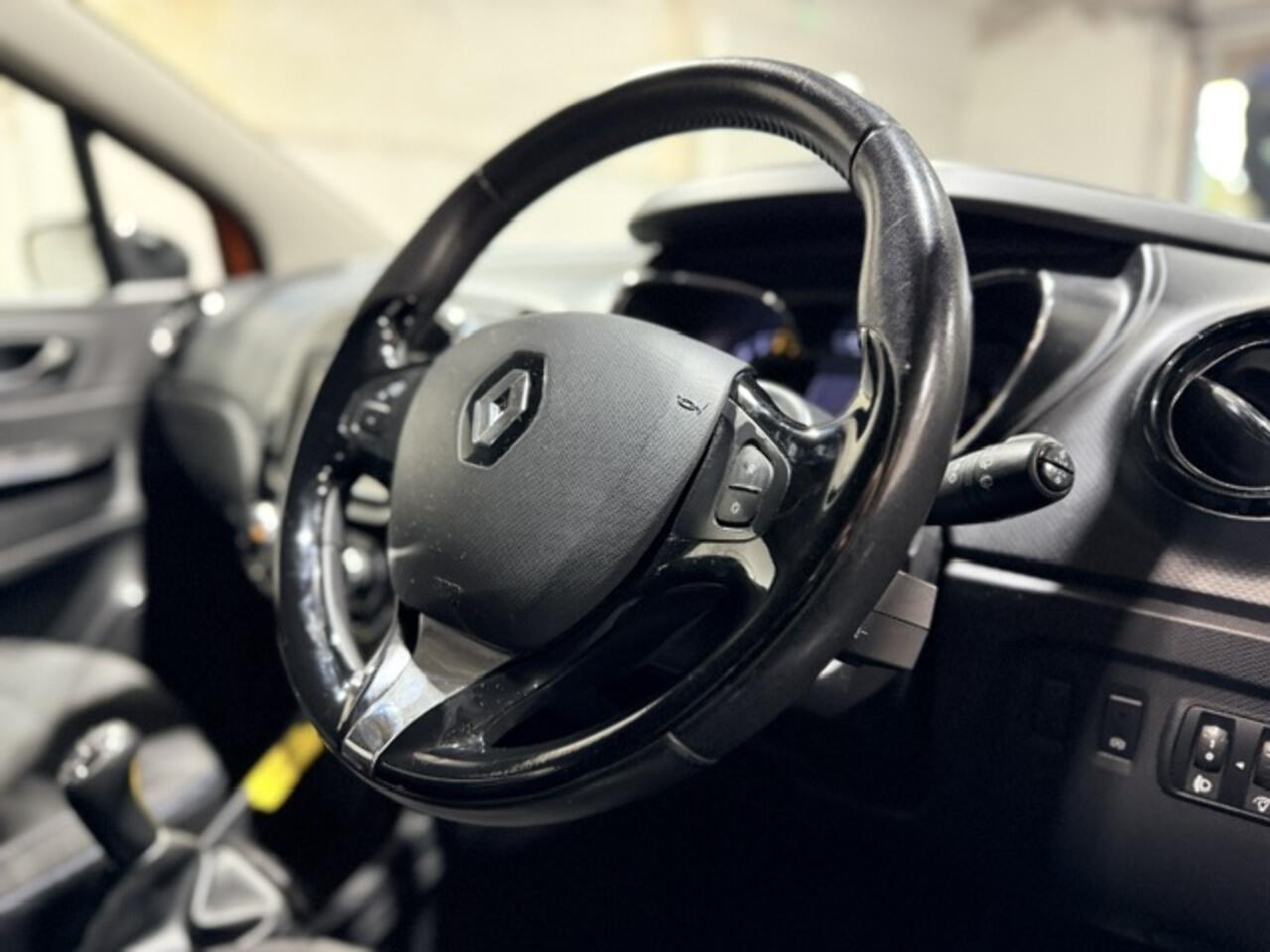 Renault Captur view 24