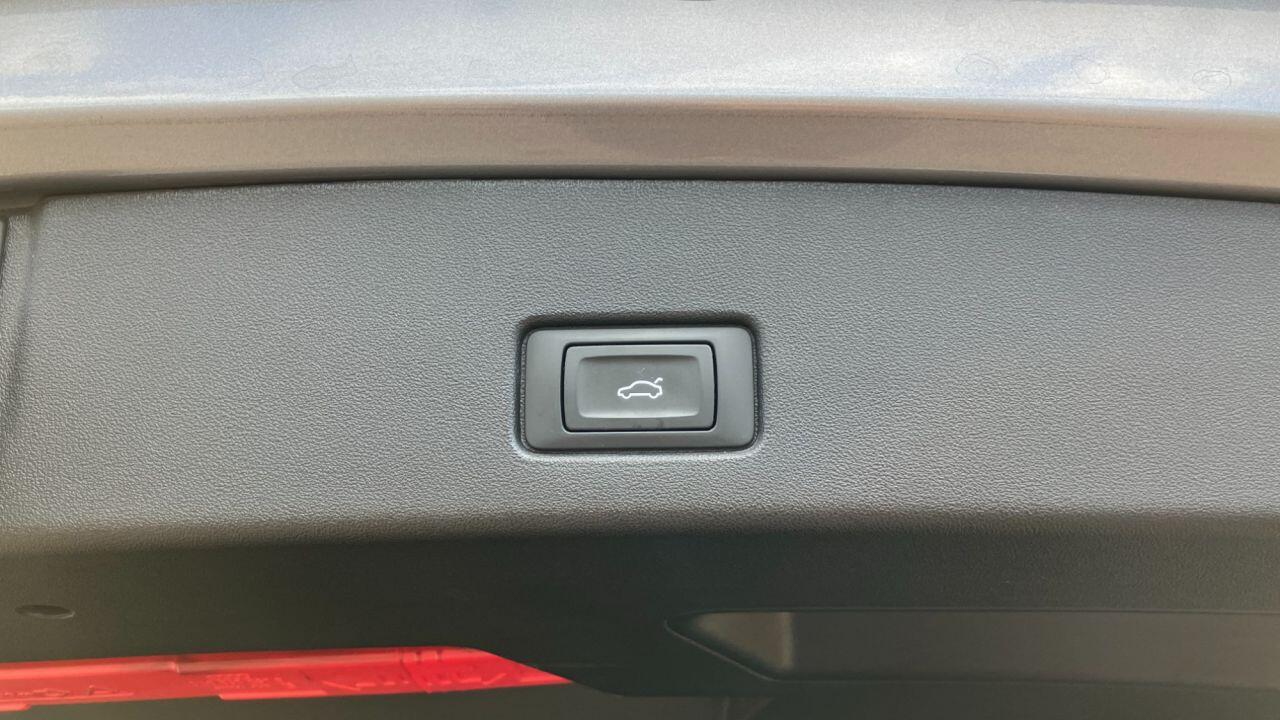 Audi Q4 E-Tron view 31