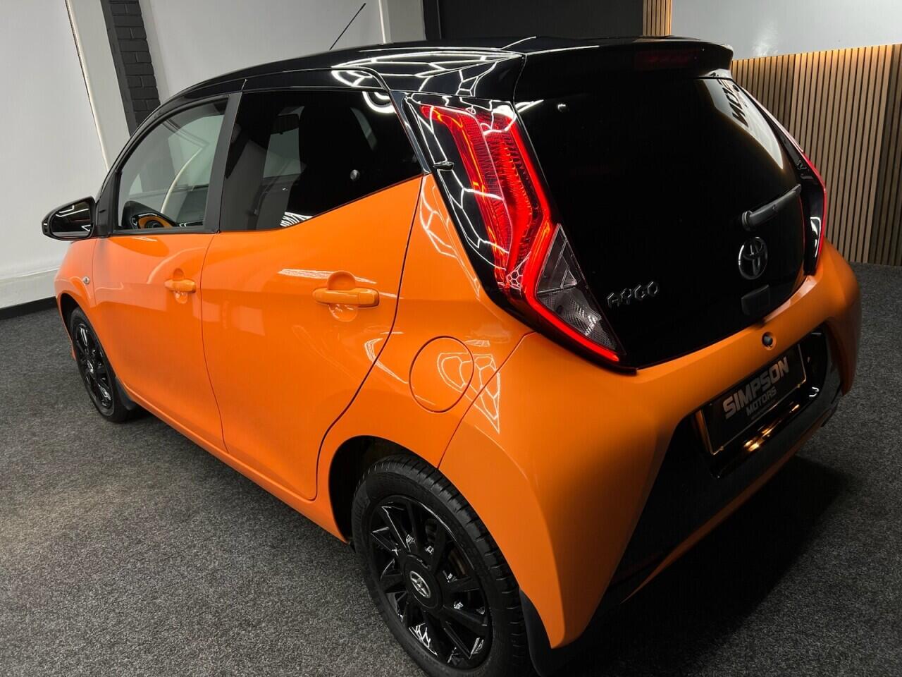 Toyota Aygo view 6