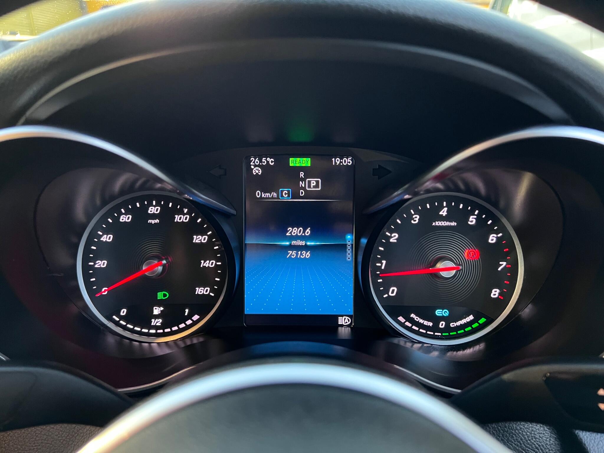Mercedes-Benz C Class view 22