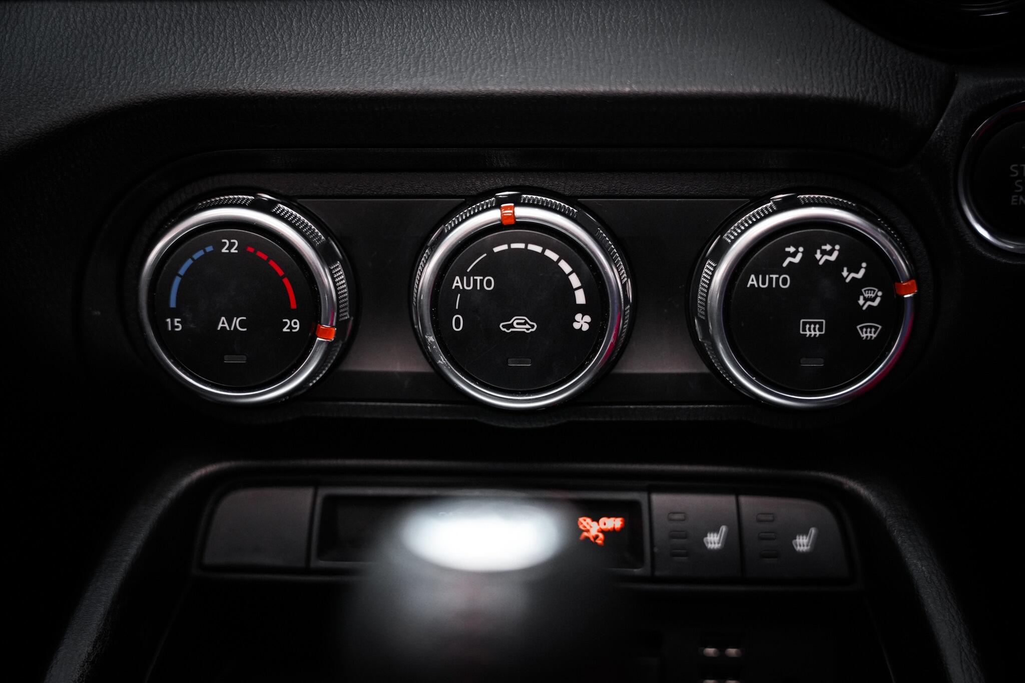 Mazda MX-5 view 50