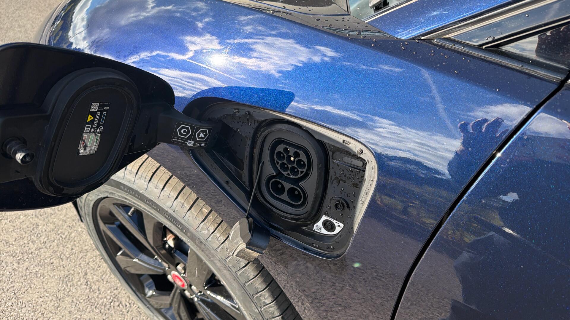 Jaguar I-Pace view 30