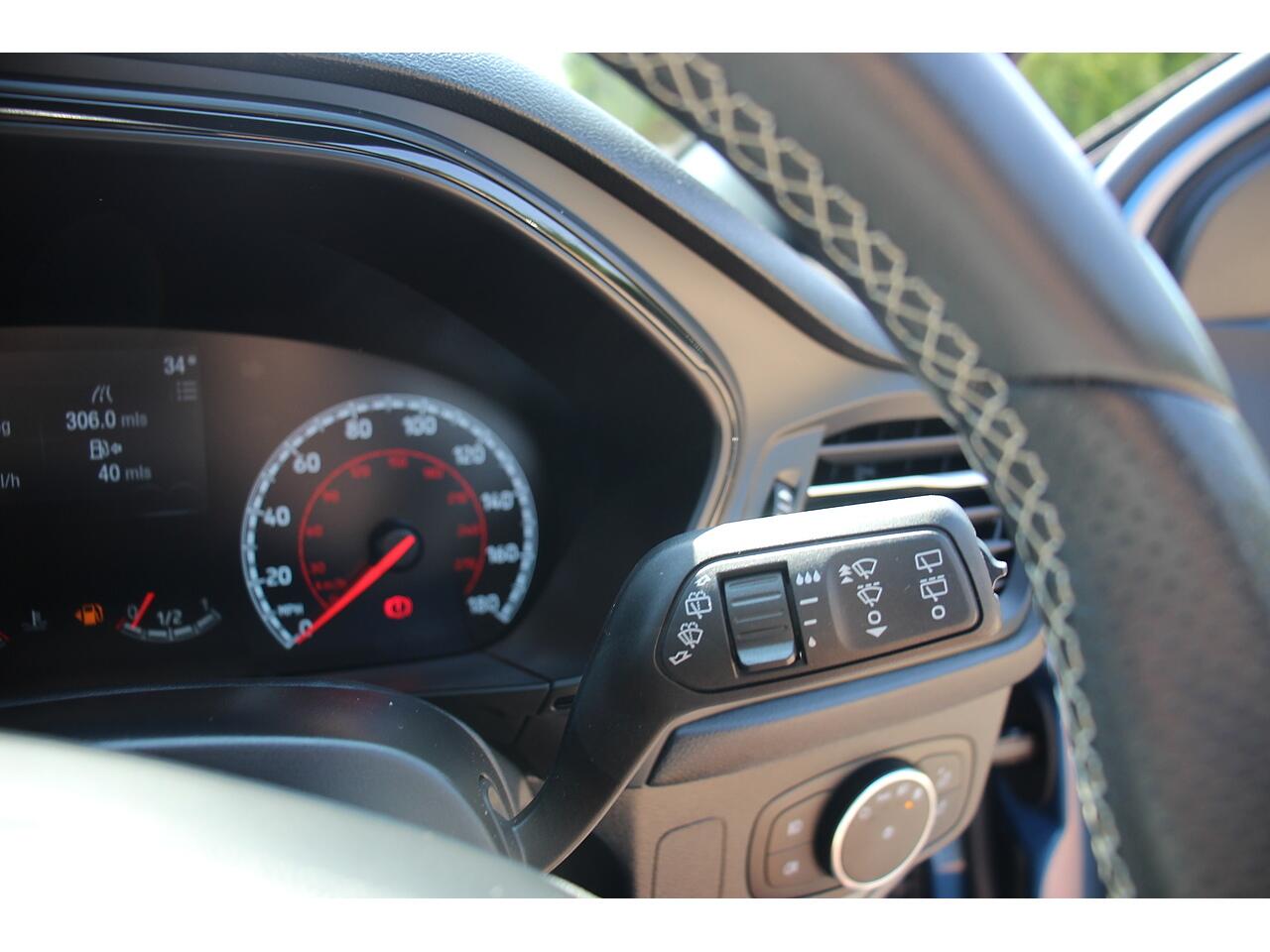 Ford Focus view 36