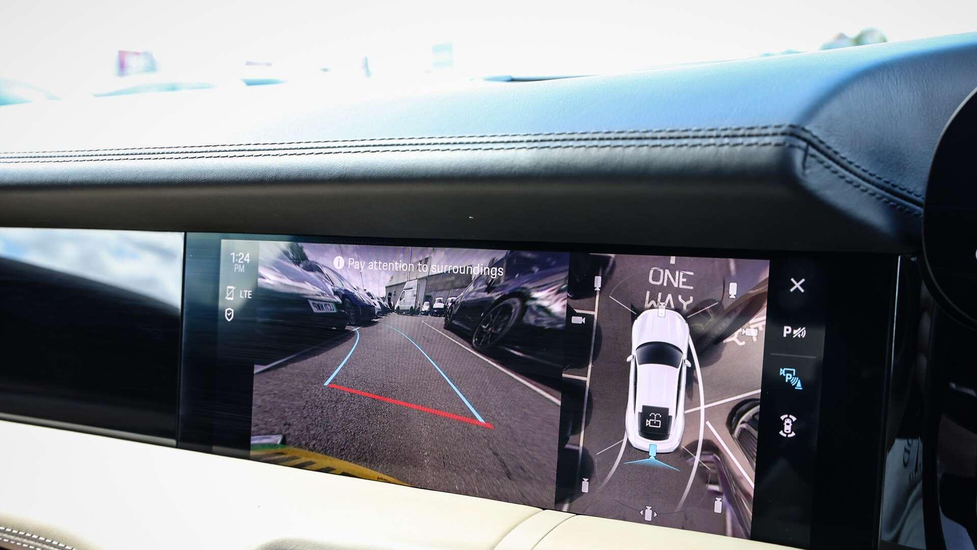 Porsche Taycan view 21