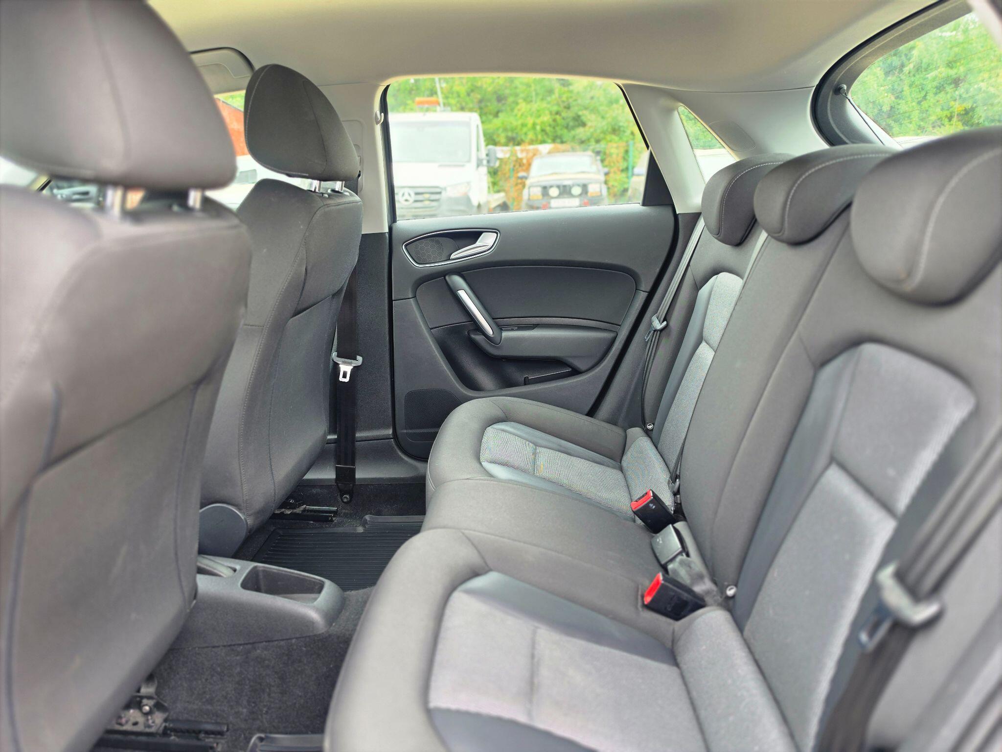 Audi A1 view 10