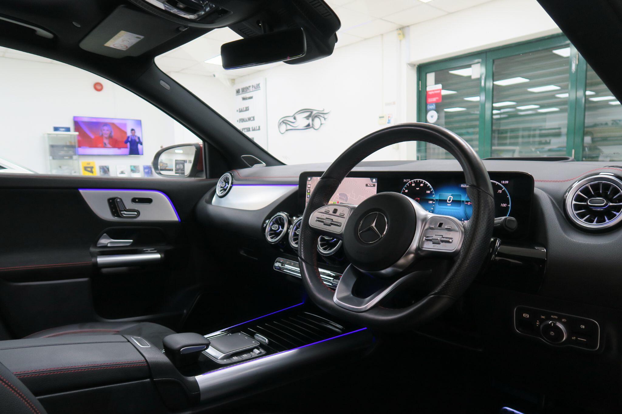 Mercedes-Benz Eqa view 11