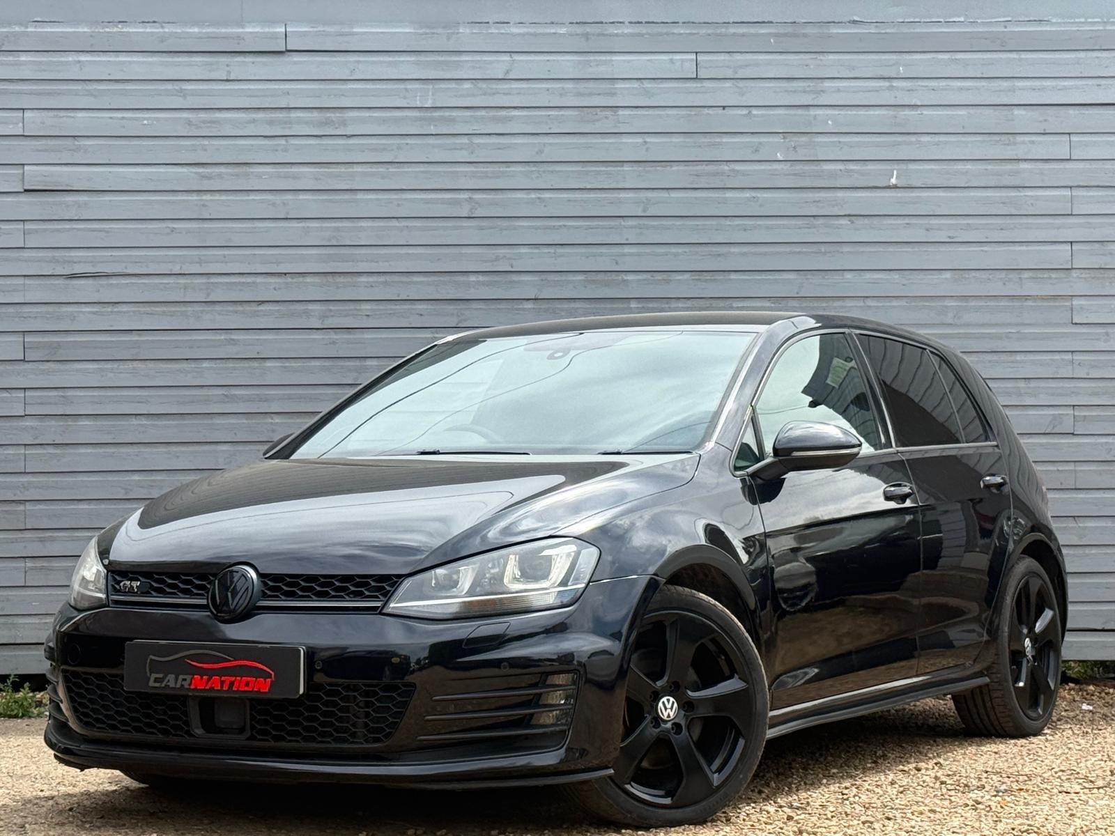 Volkswagen Golf view 10