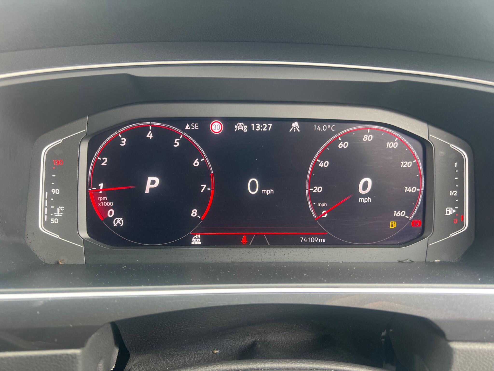 Volkswagen Tiguan view 24