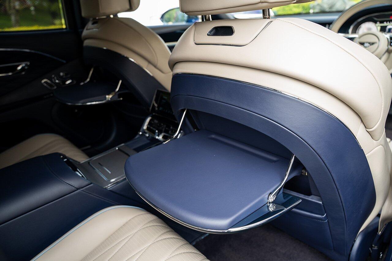 Bentley Flying Spur view 66